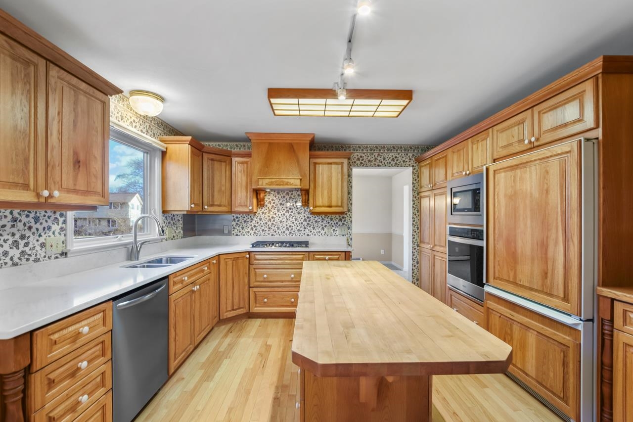 3484 Cottontail Trail