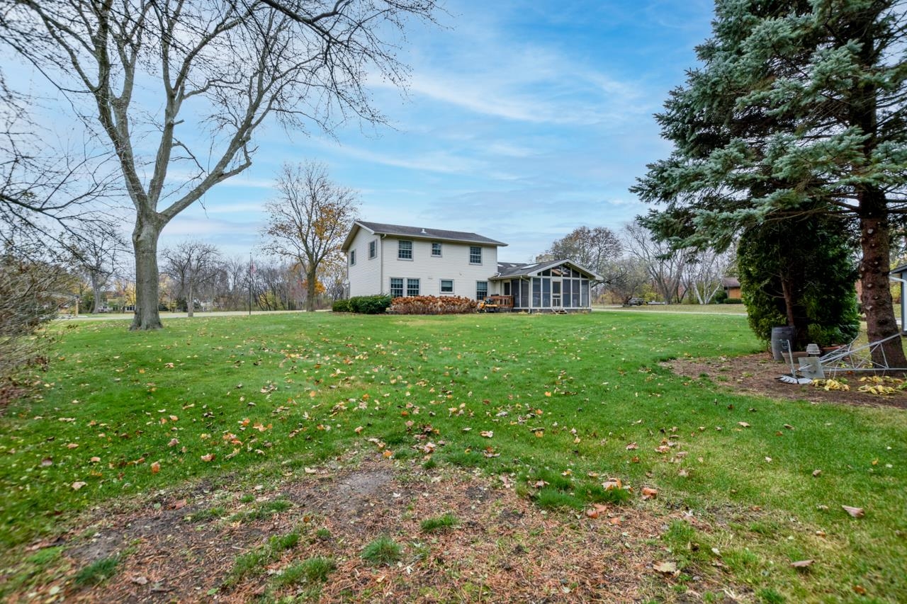 3484 Cottontail Trail