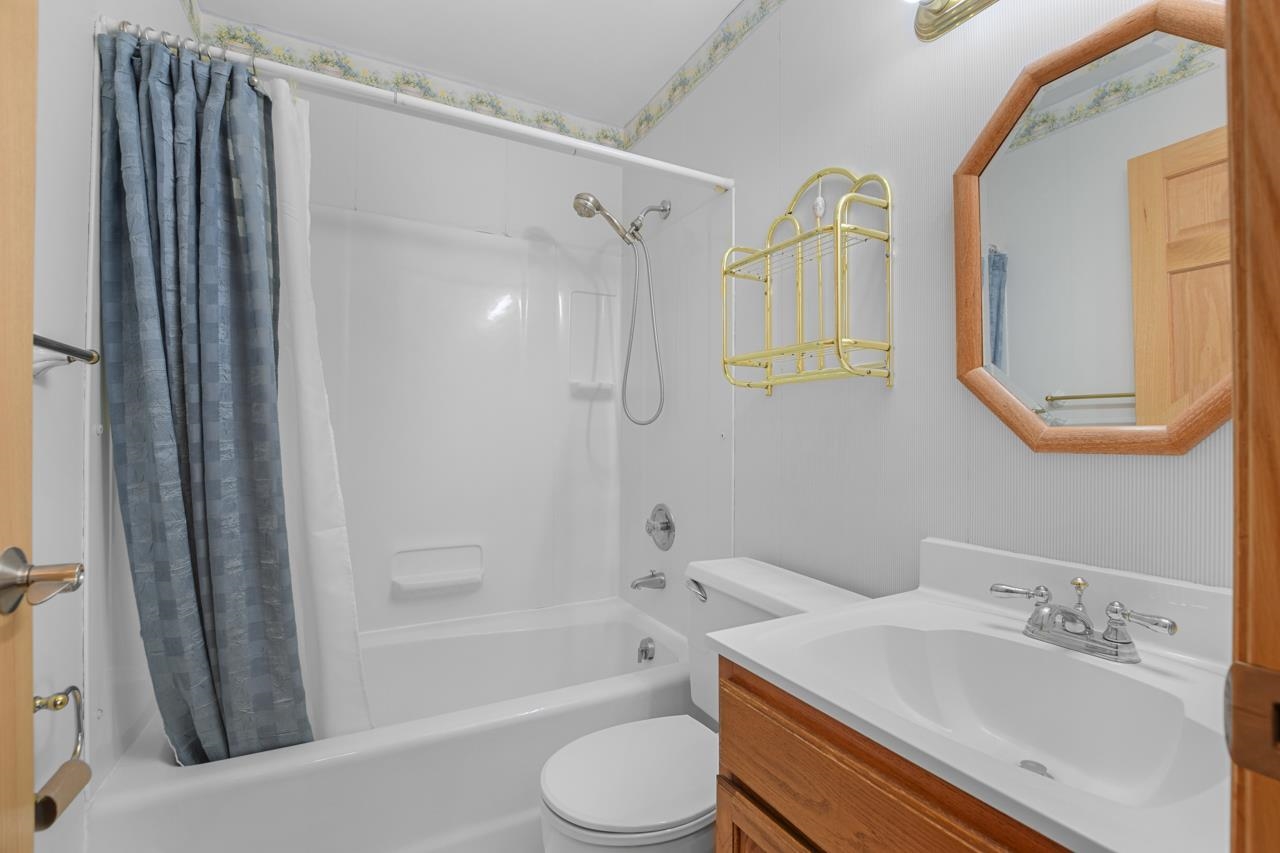 3484 Cottontail Trail