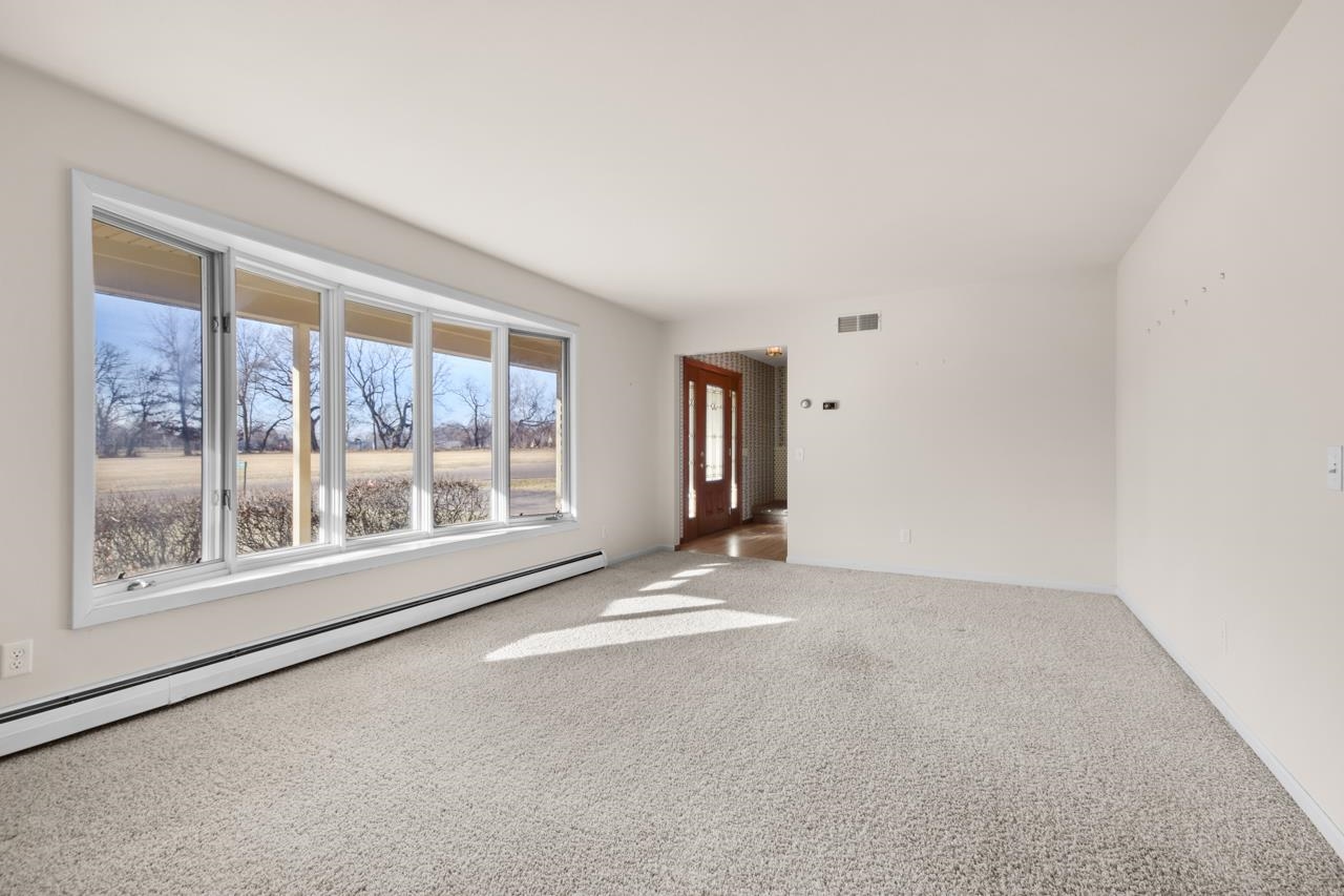 3484 Cottontail Trail