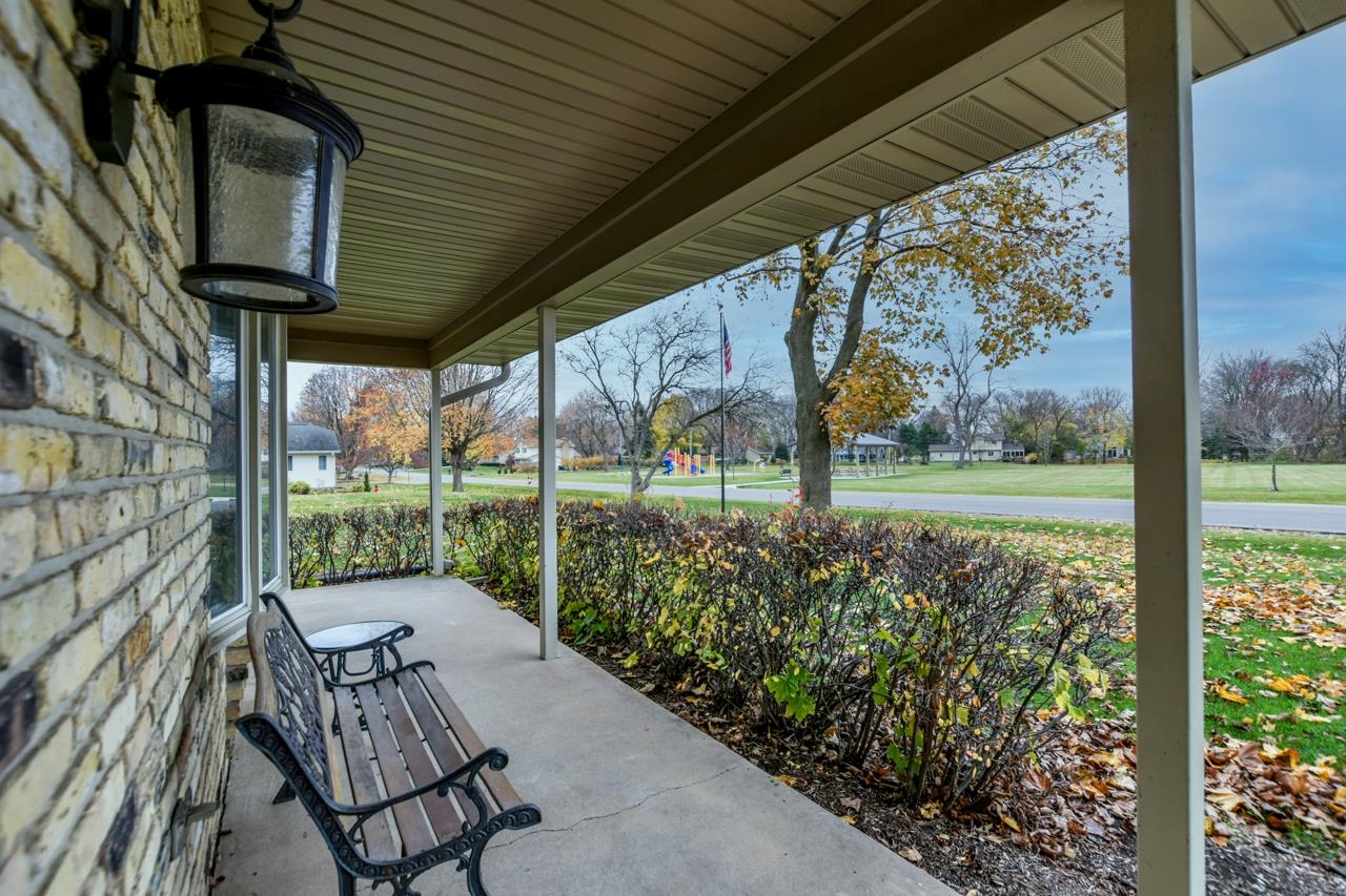 3484 Cottontail Trail
