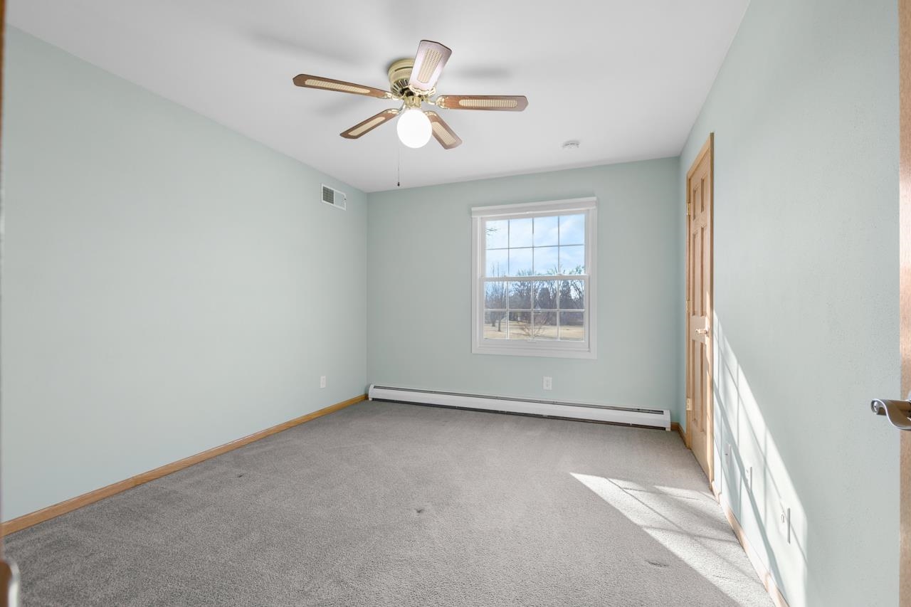 3484 Cottontail Trail
