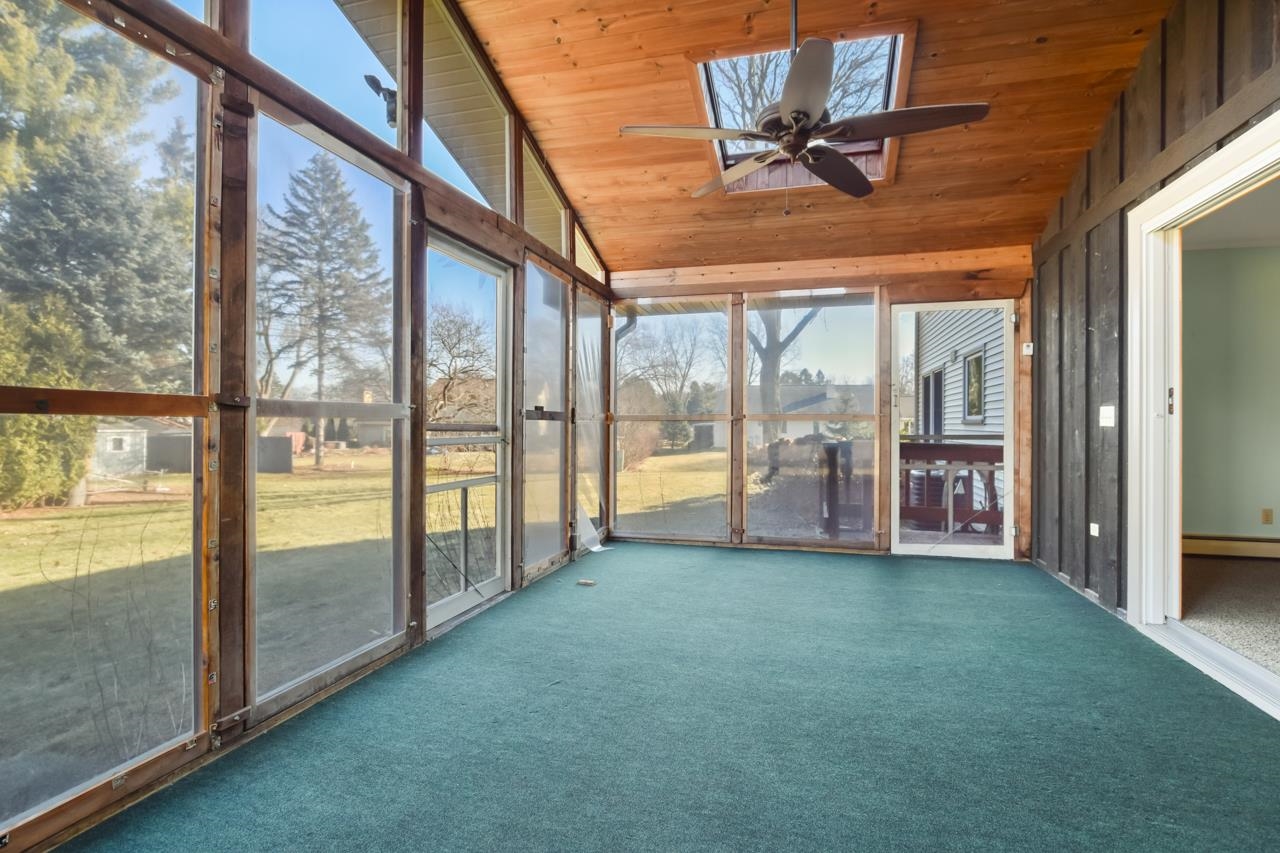 3484 Cottontail Trail