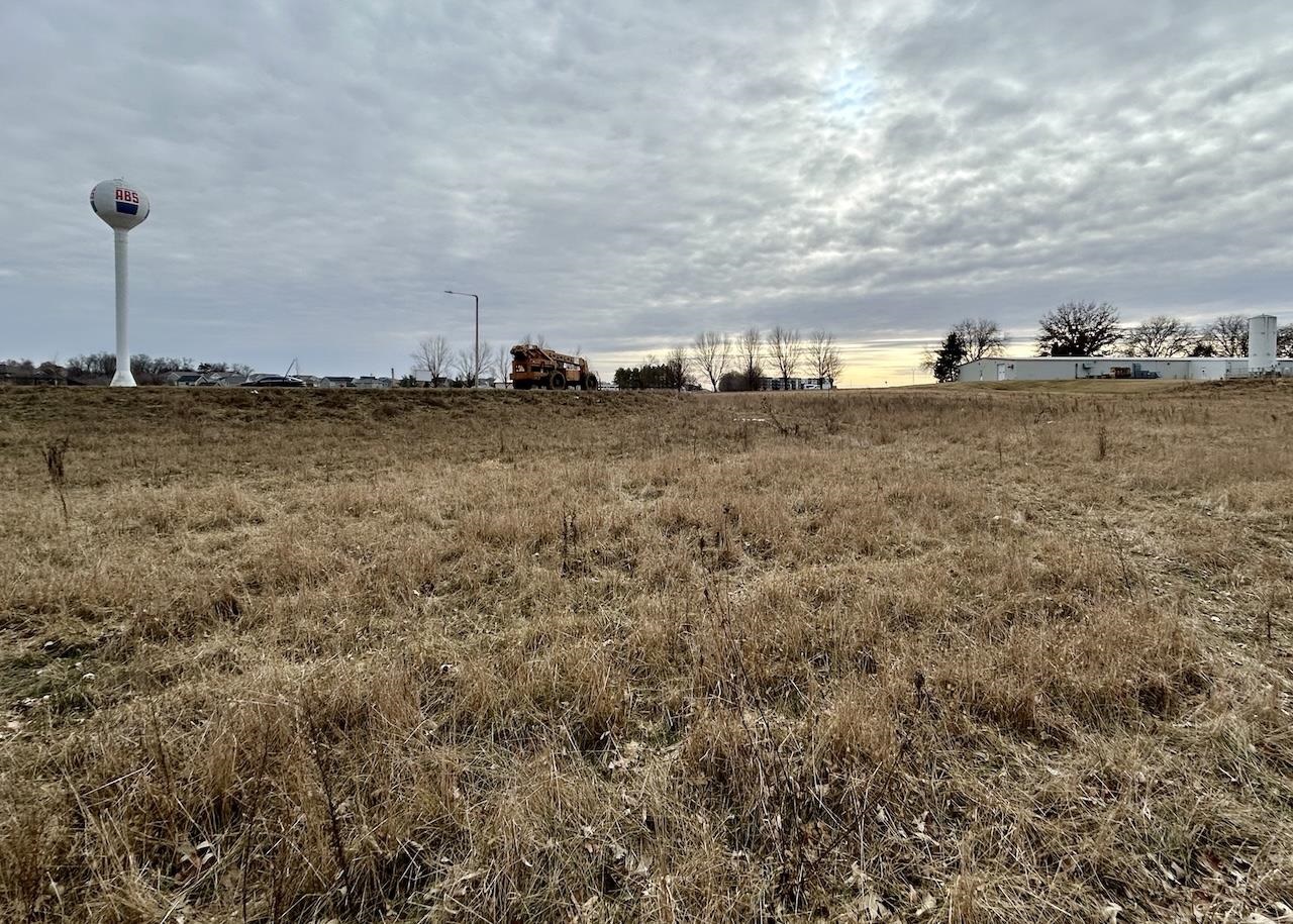 7784 Bluestem Trail