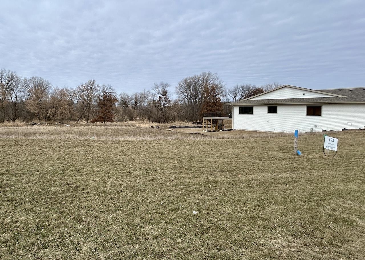 7794 Bluestem Trail