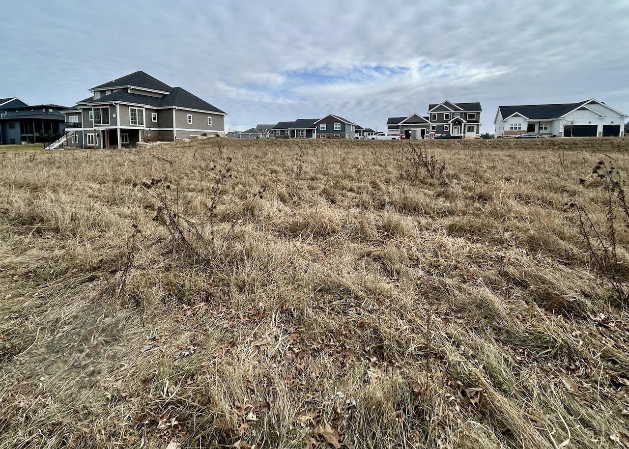 7802 Bluestem Trail