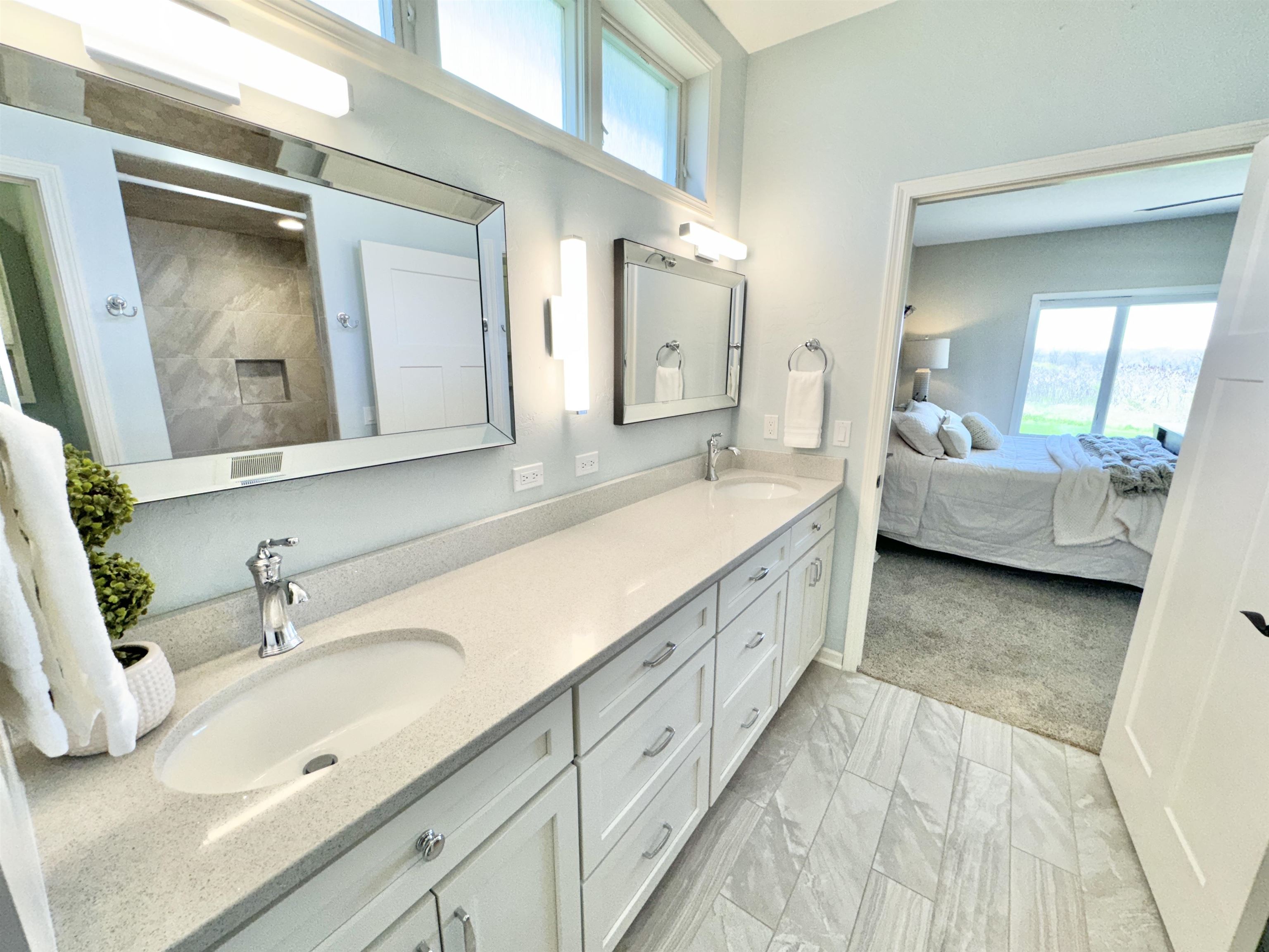2738 Arbor Ridge Way