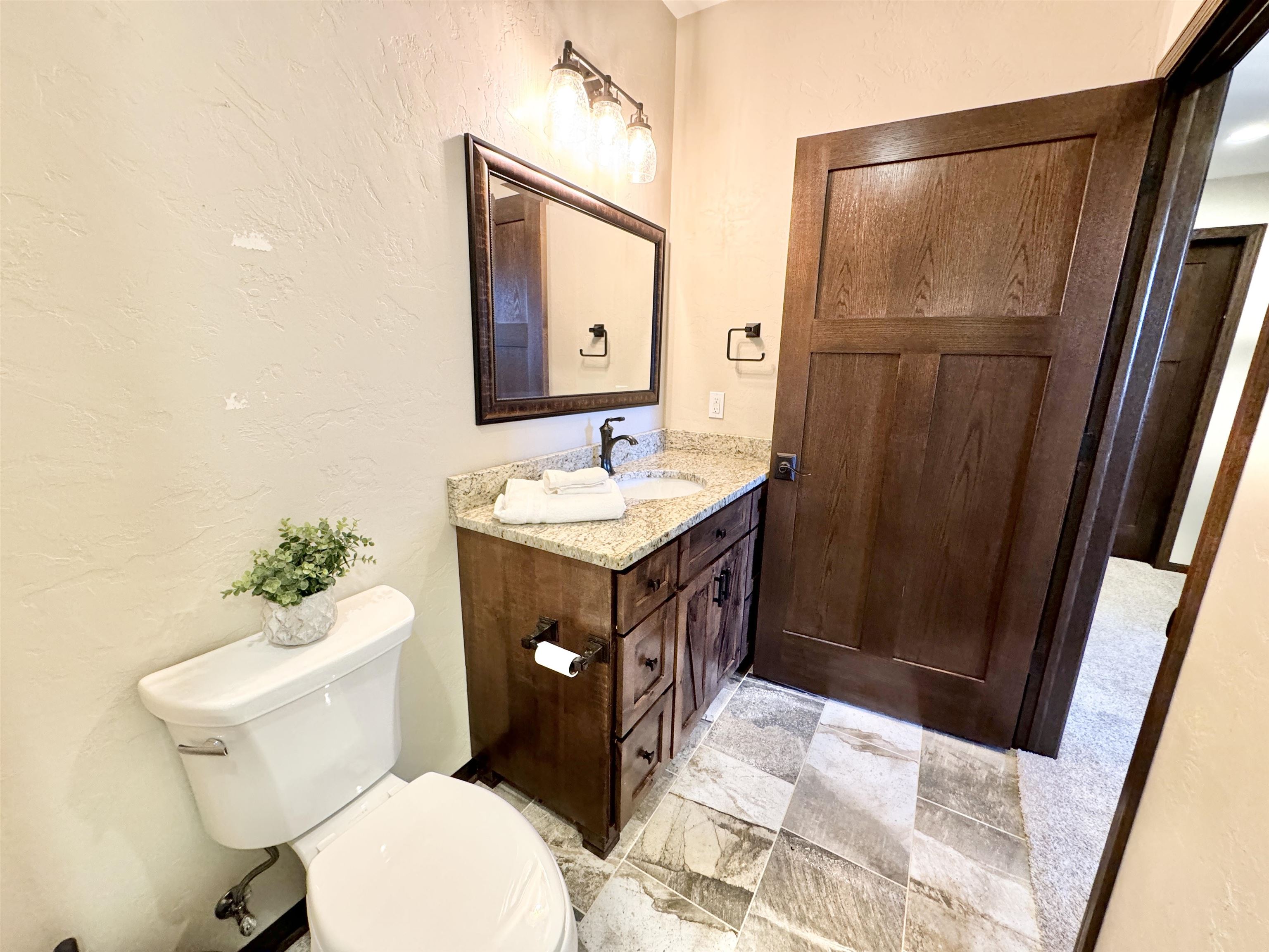 2738 Arbor Ridge Way