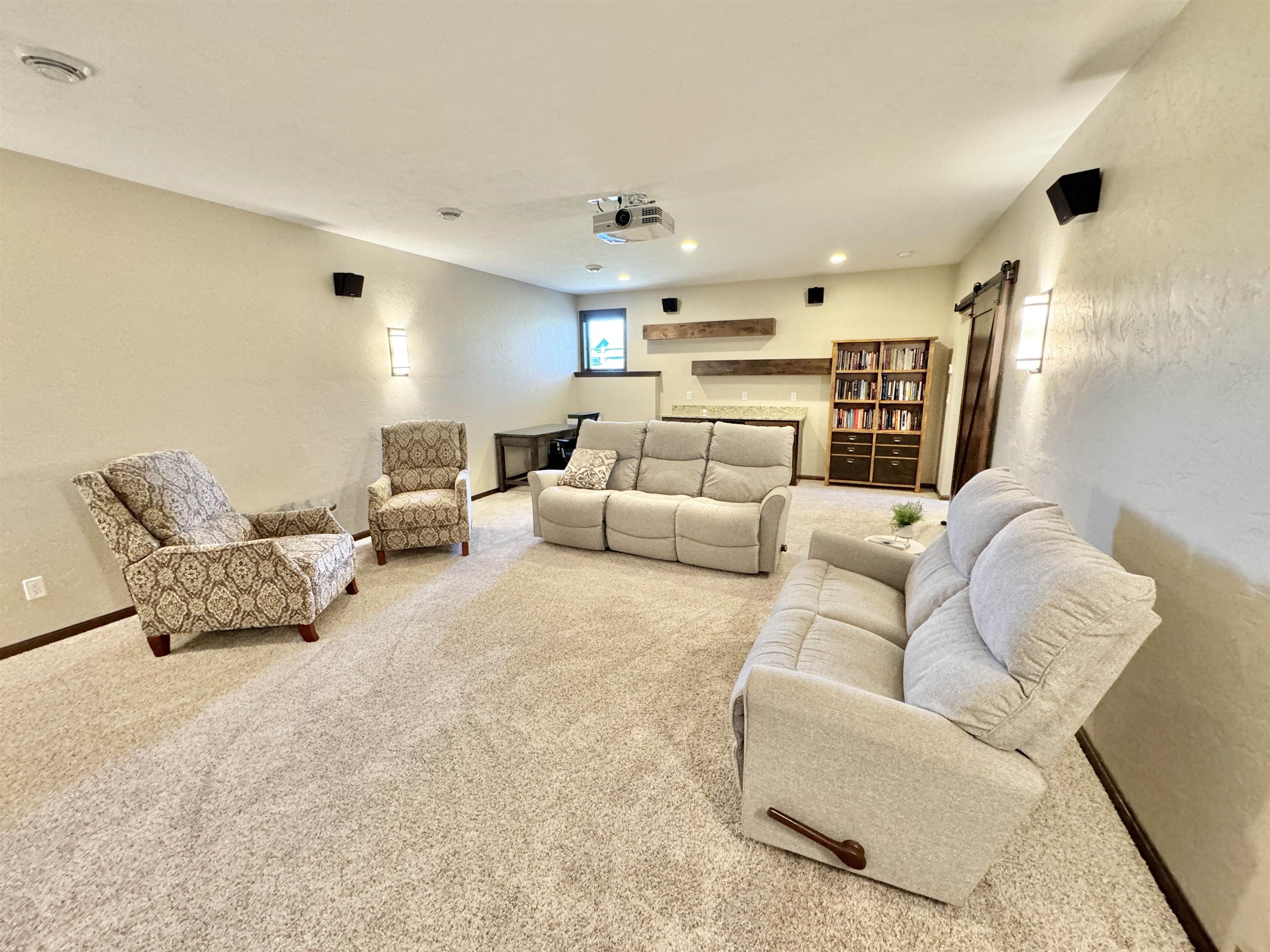 2738 Arbor Ridge Way