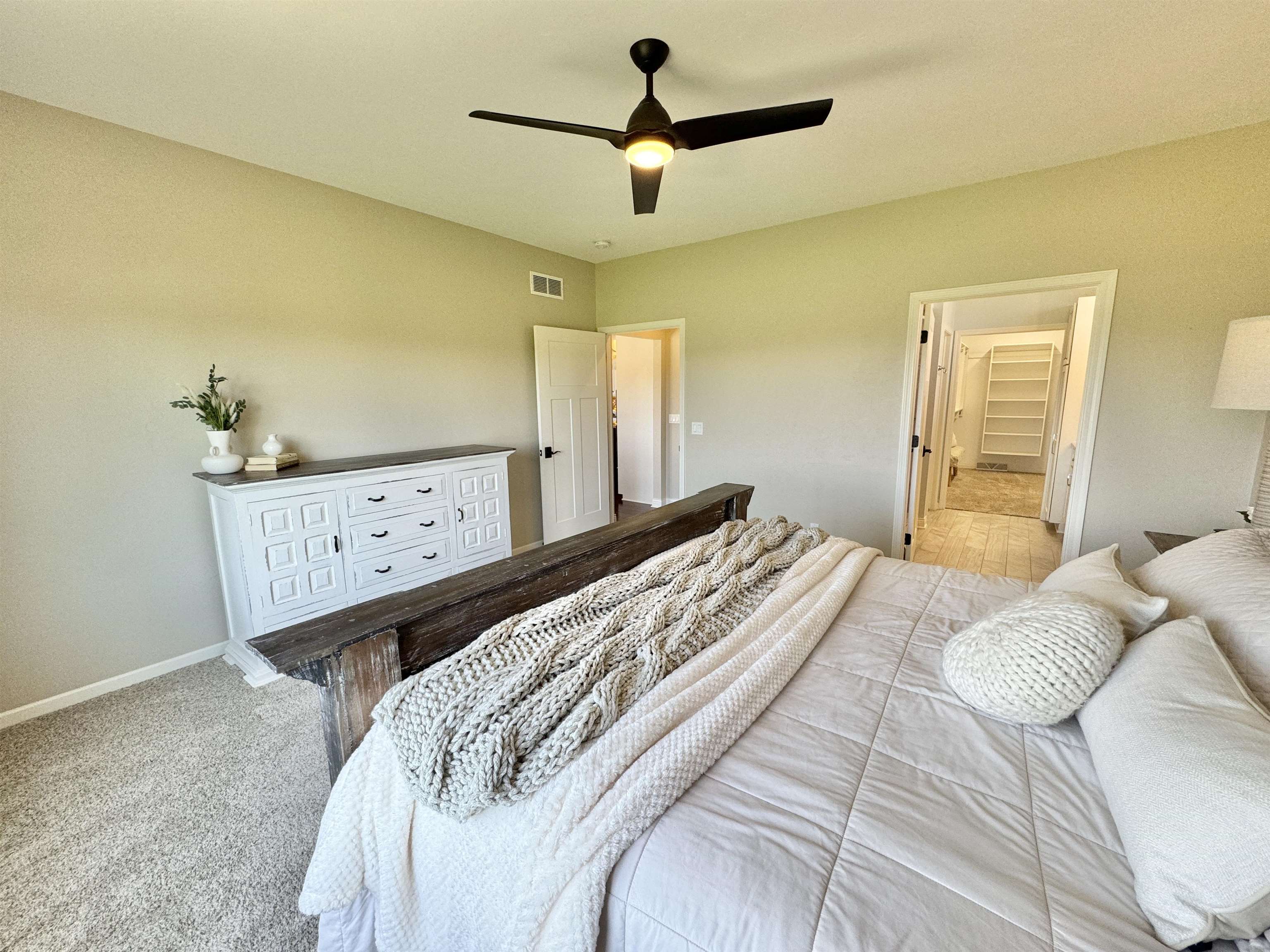 2738 Arbor Ridge Way