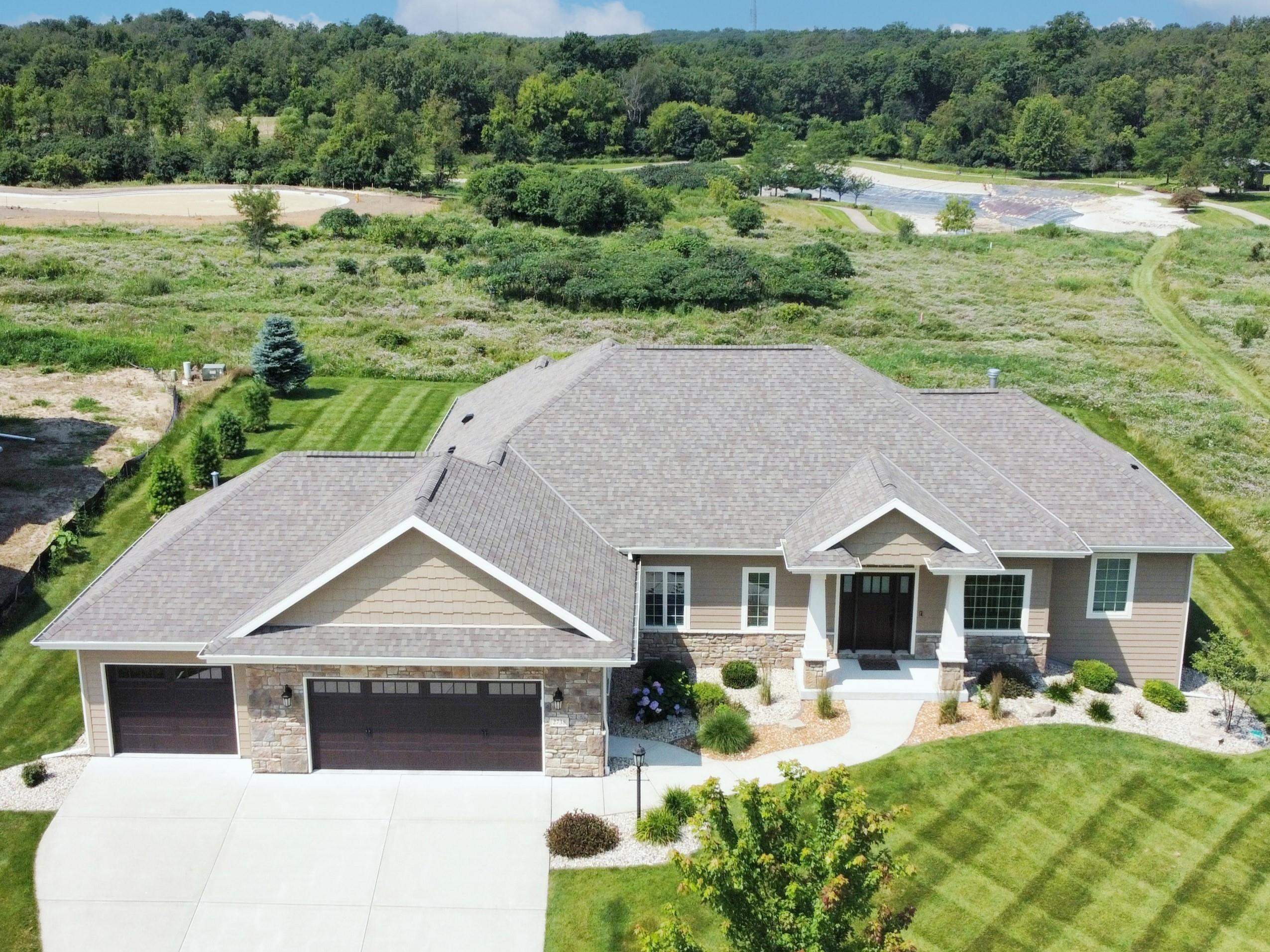 2738 Arbor Ridge Way