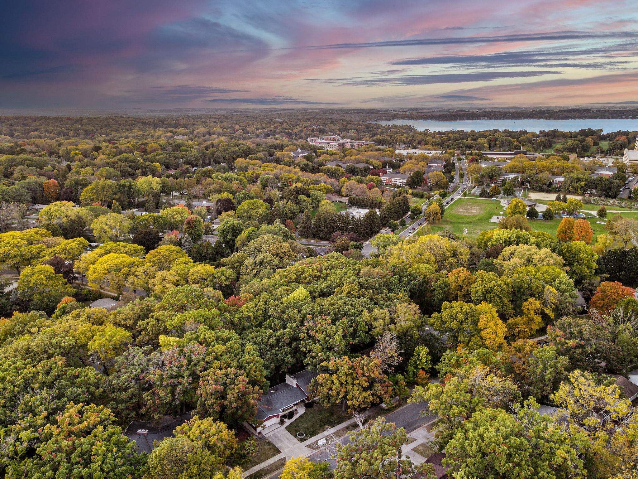 4926 Fond Du Lac Trail