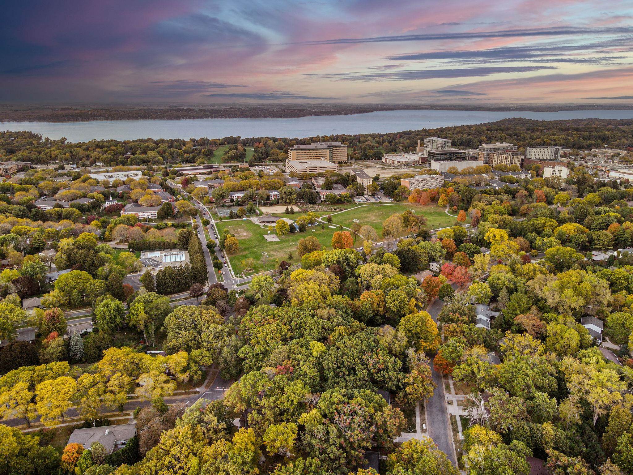 4926 Fond Du Lac Trail