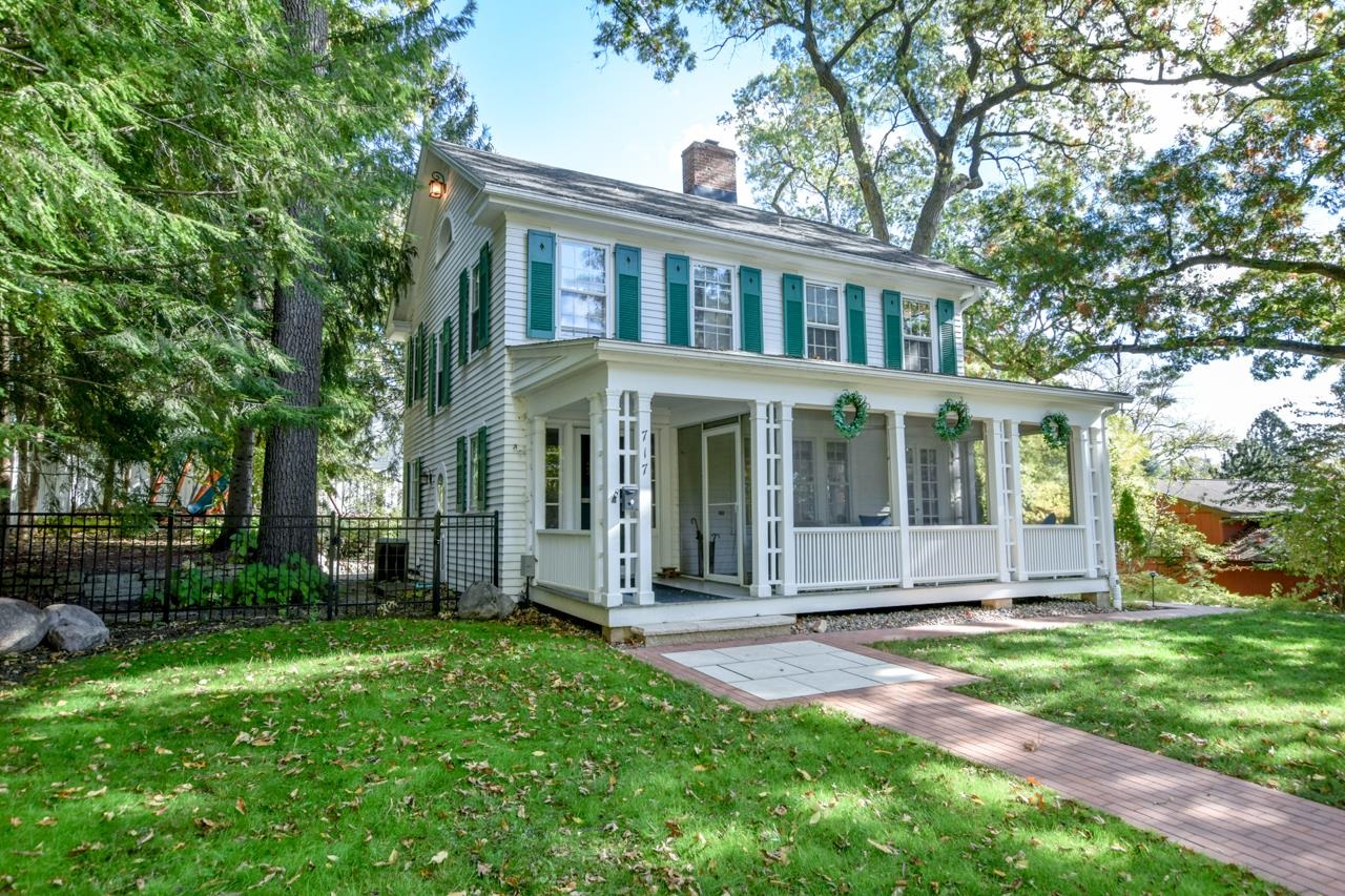 717 Copeland Street