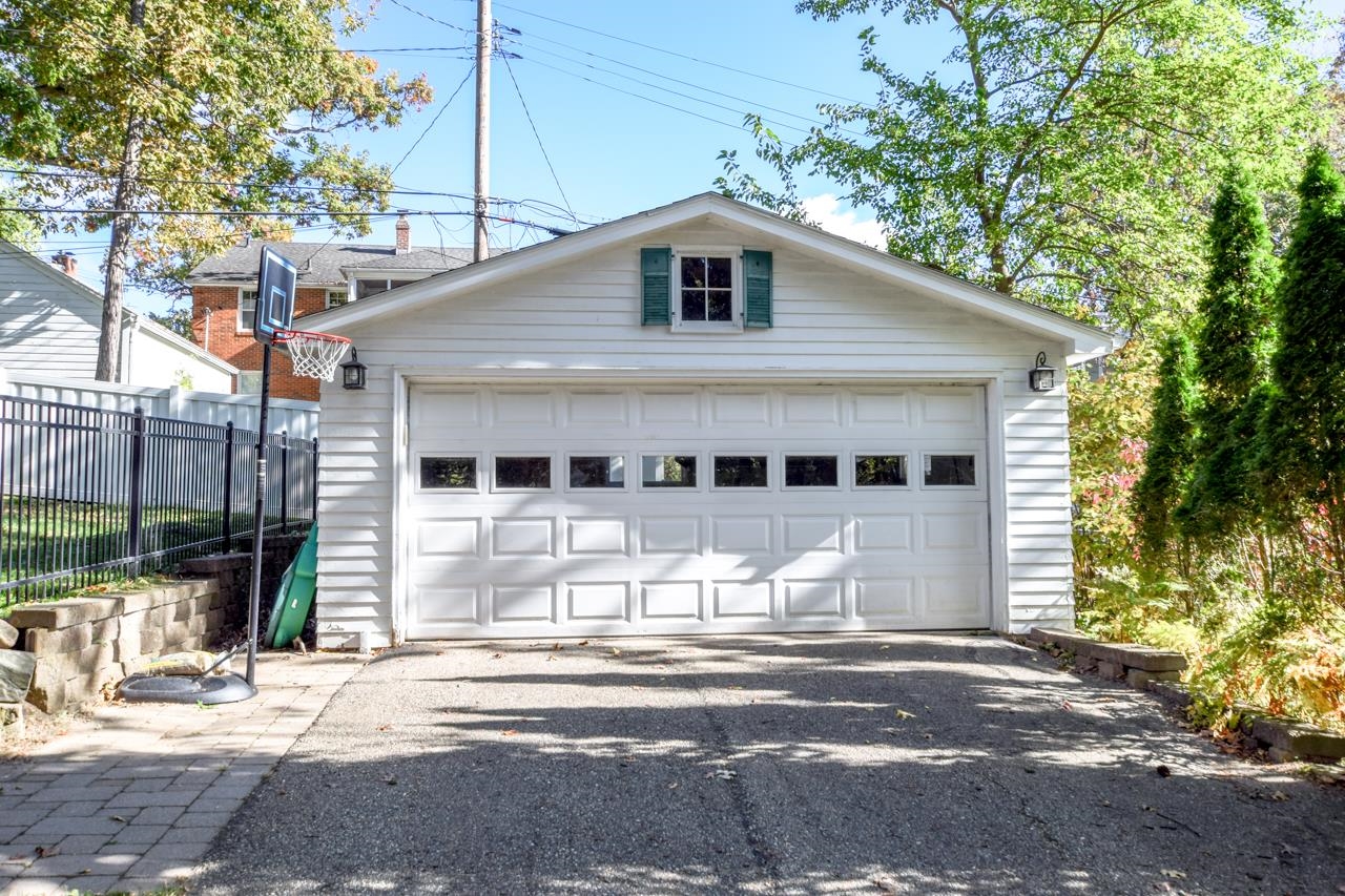 717 Copeland Street