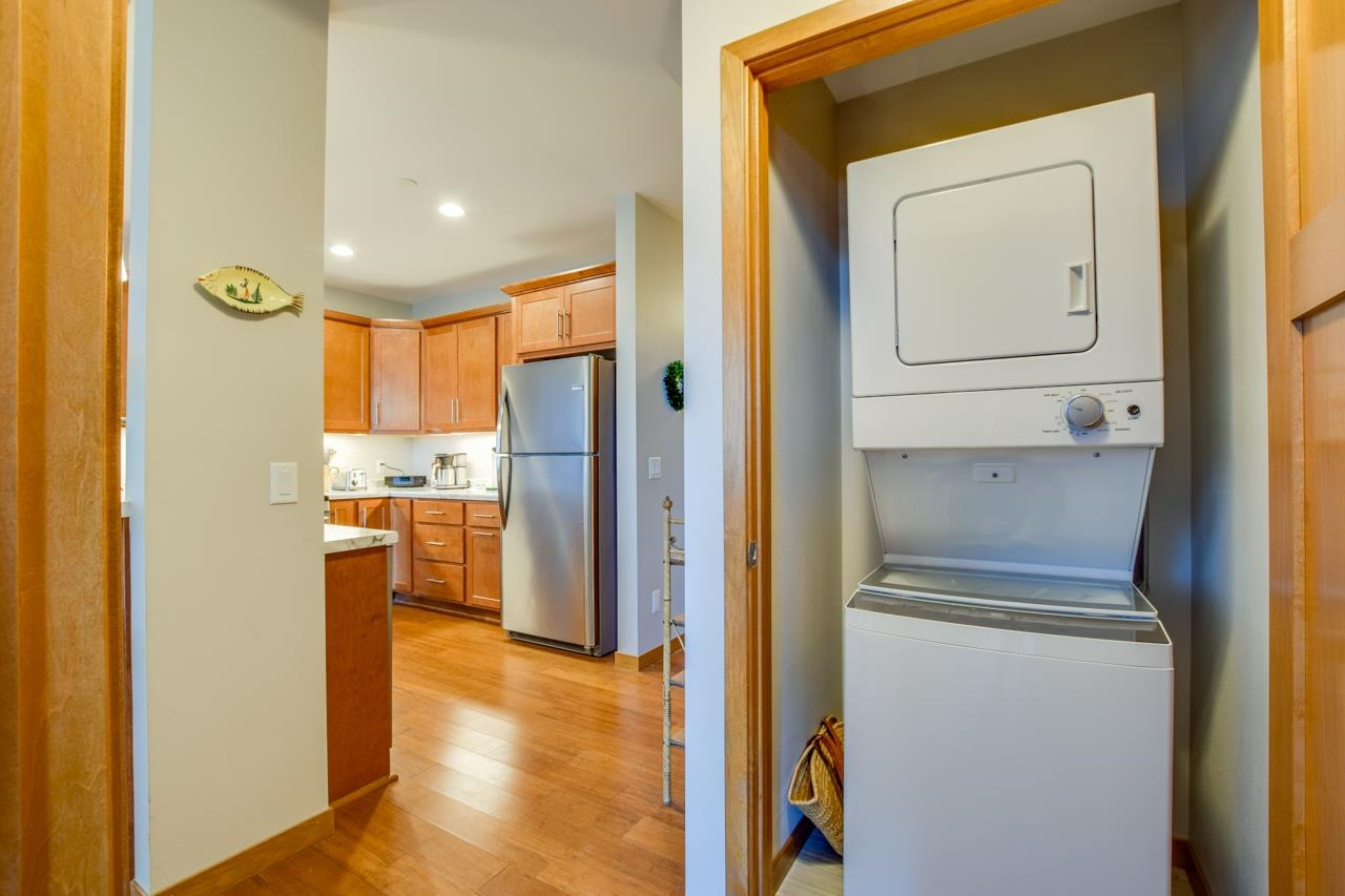 625 N Segoe Road 210
