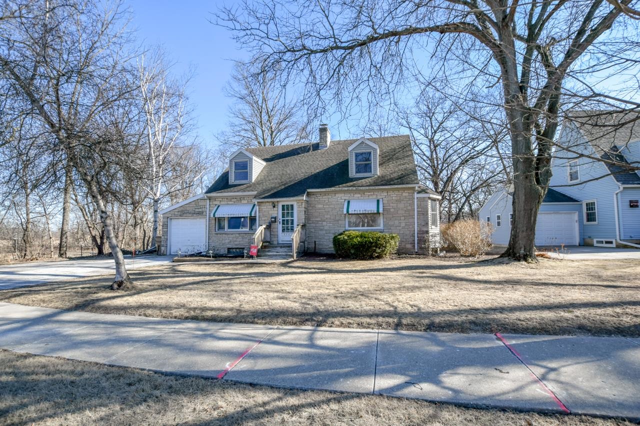 3541 Nakoma Road