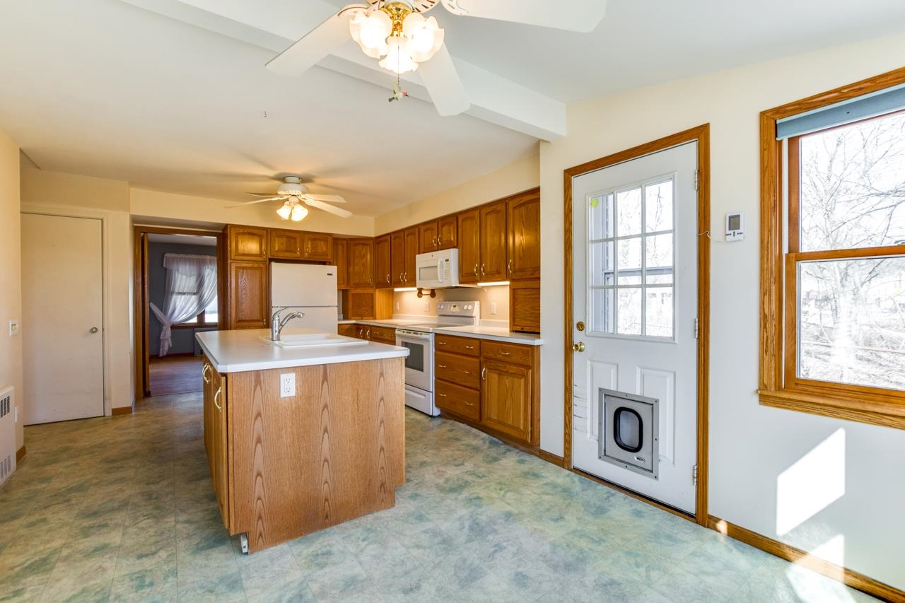 3541 Nakoma Road
