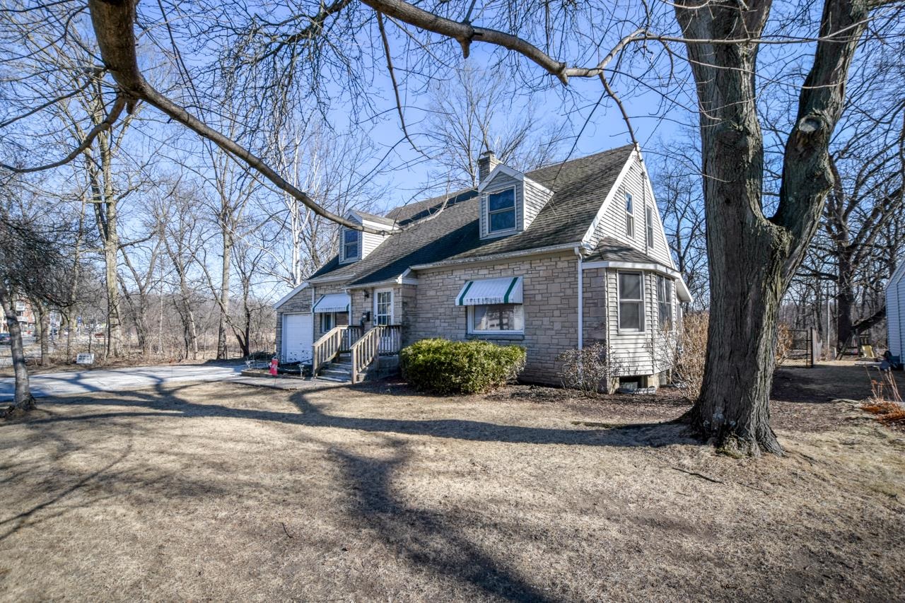 3541 Nakoma Road