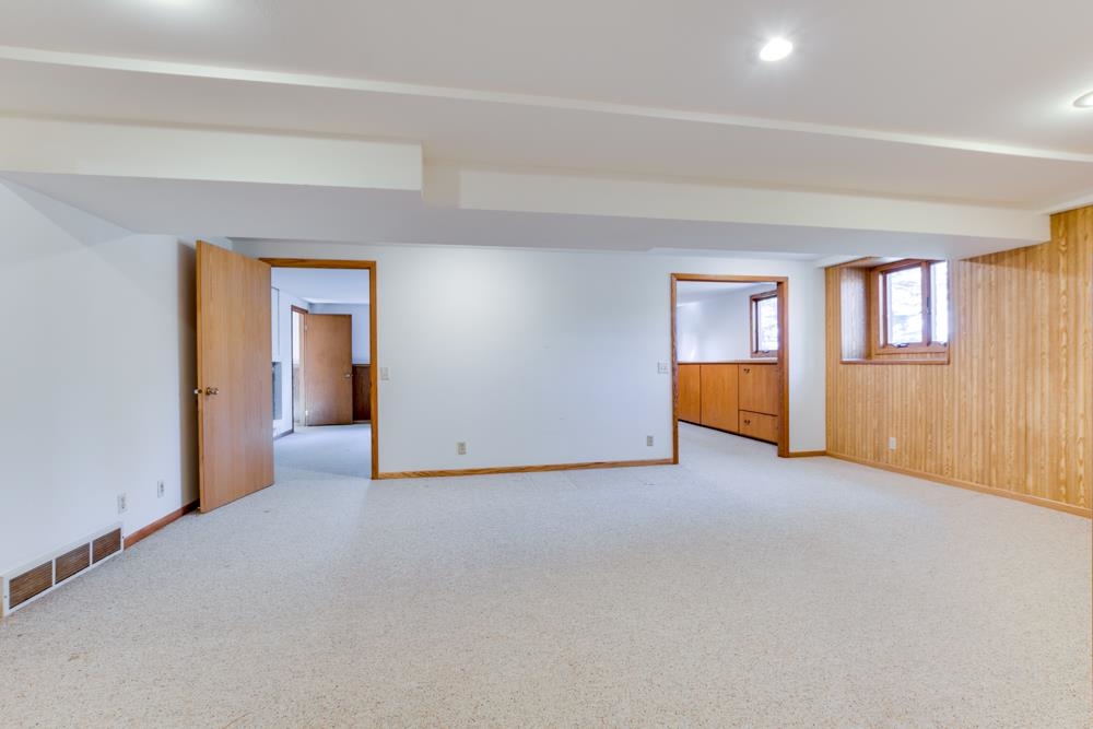3911 Pioneer Road