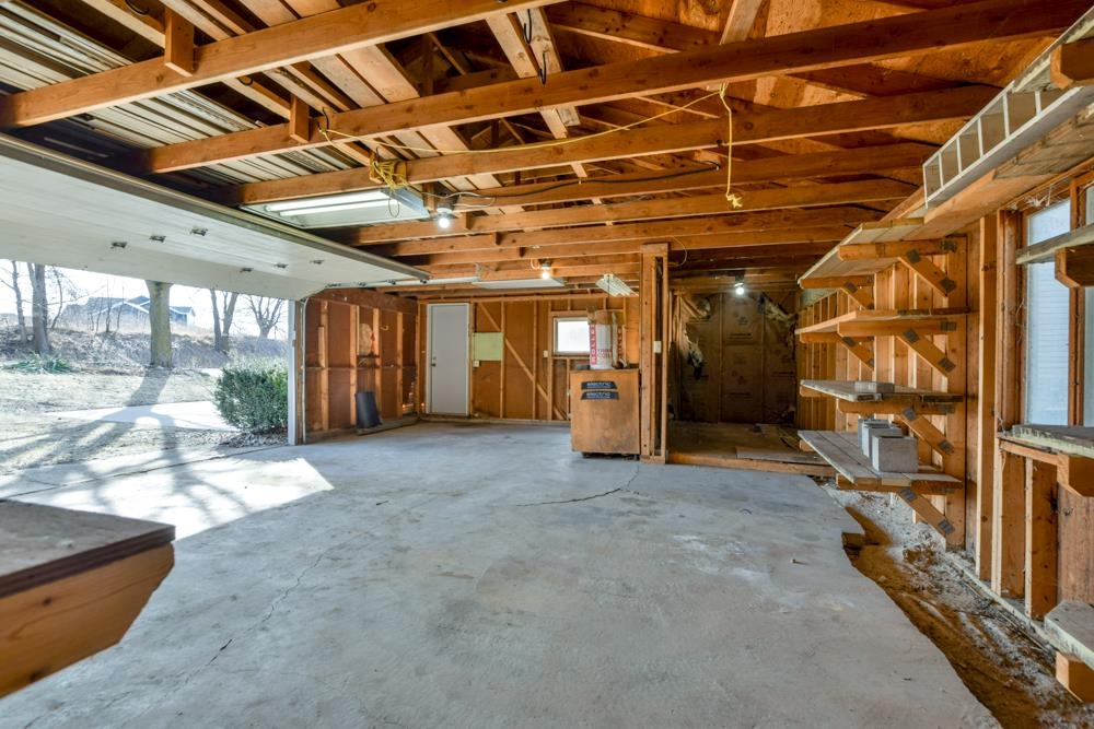 3911 Pioneer Road