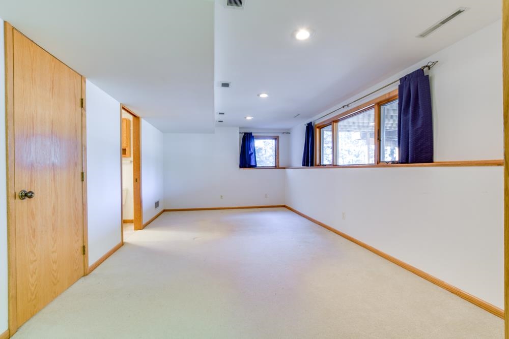 3911 Pioneer Road