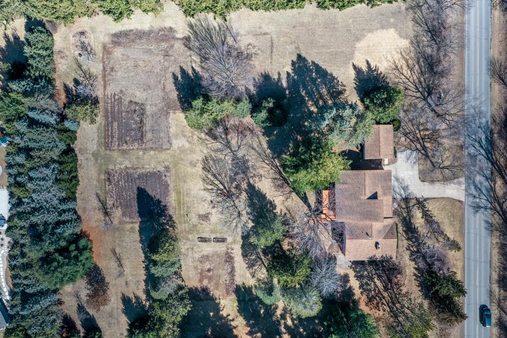 3911 Pioneer Road