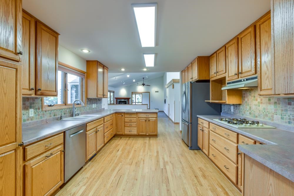 3911 Pioneer Road