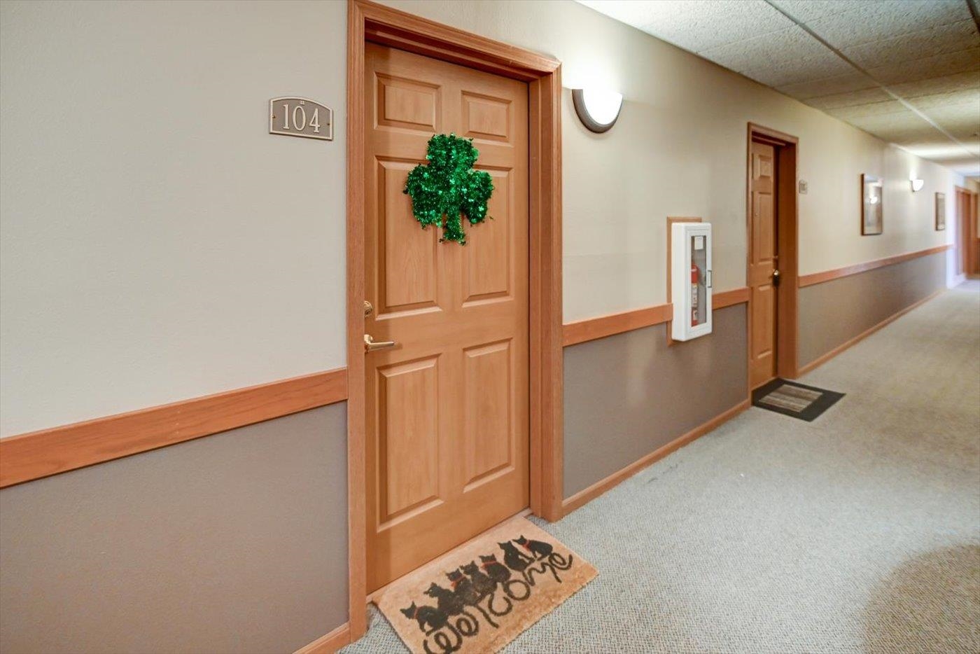 1901 Carns Drive 104