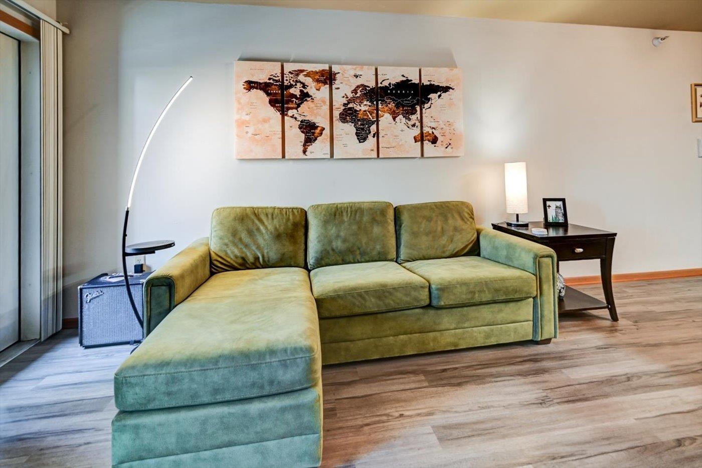 1901 Carns Drive 104