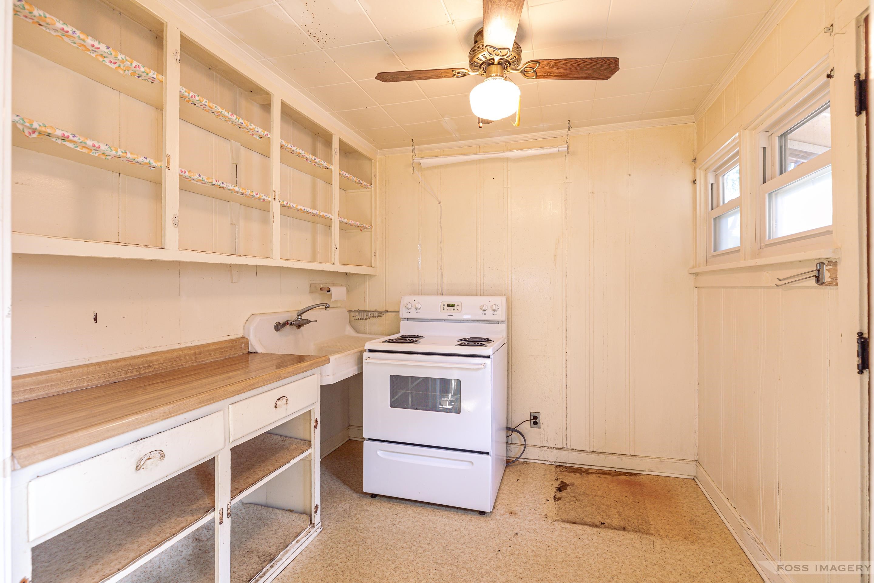 506 Interlake Drive