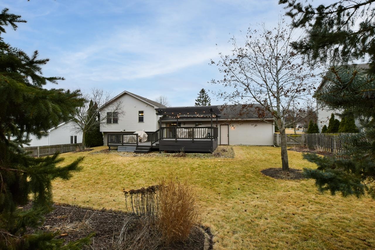 7122 Timberwood Drive