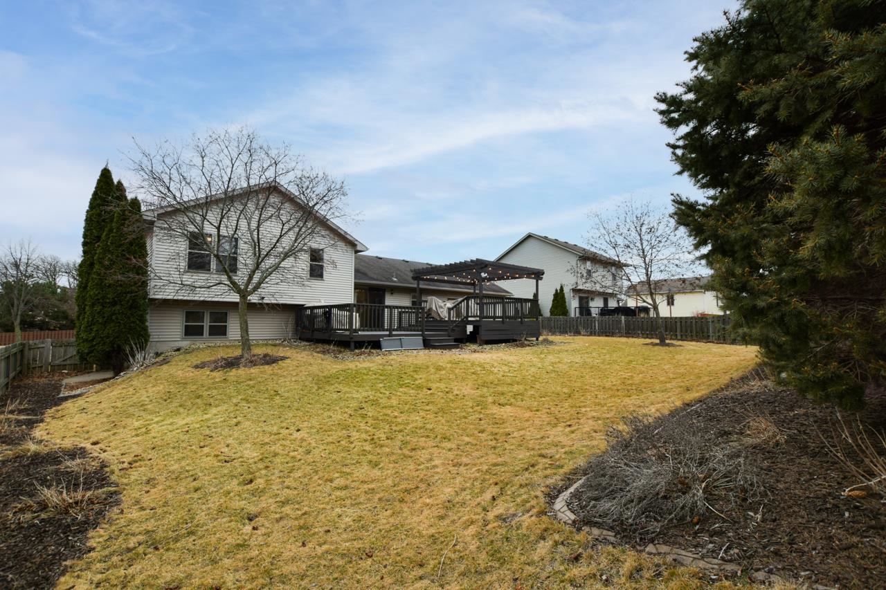 7122 Timberwood Drive