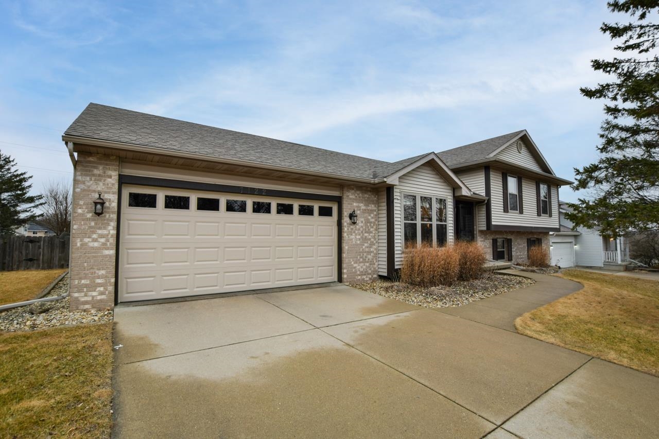 7122 Timberwood Drive