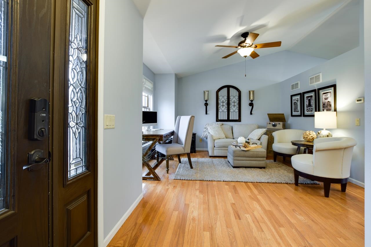 7122 Timberwood Drive
