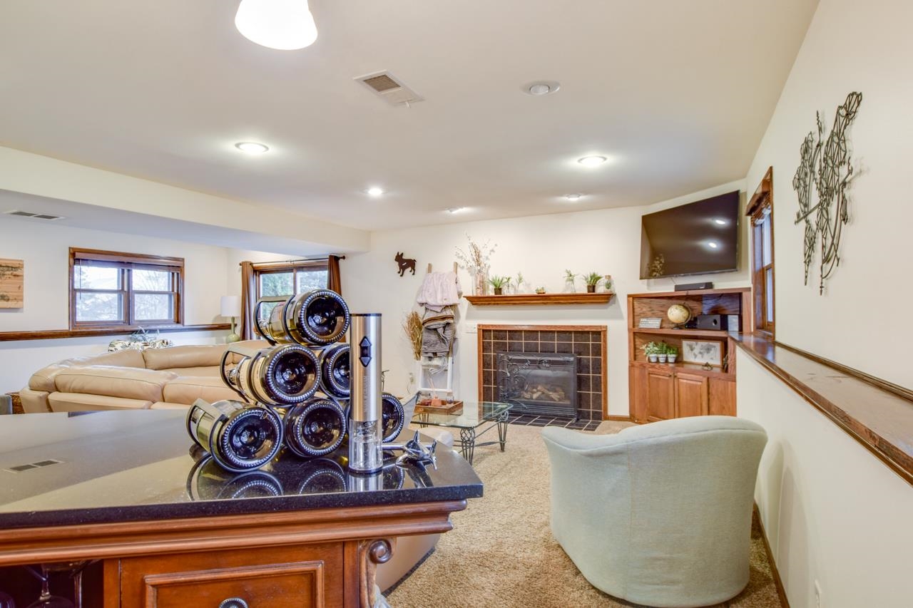 7122 Timberwood Drive