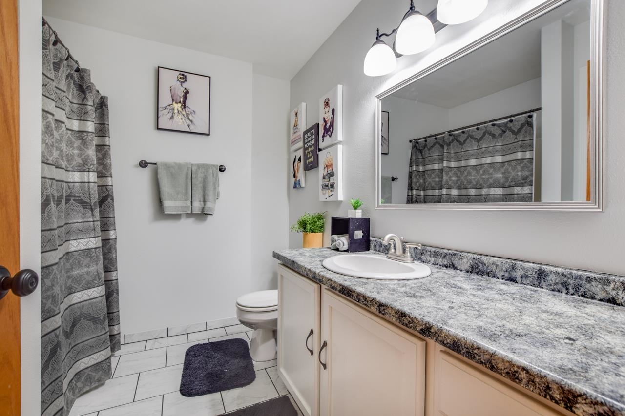 7122 Timberwood Drive