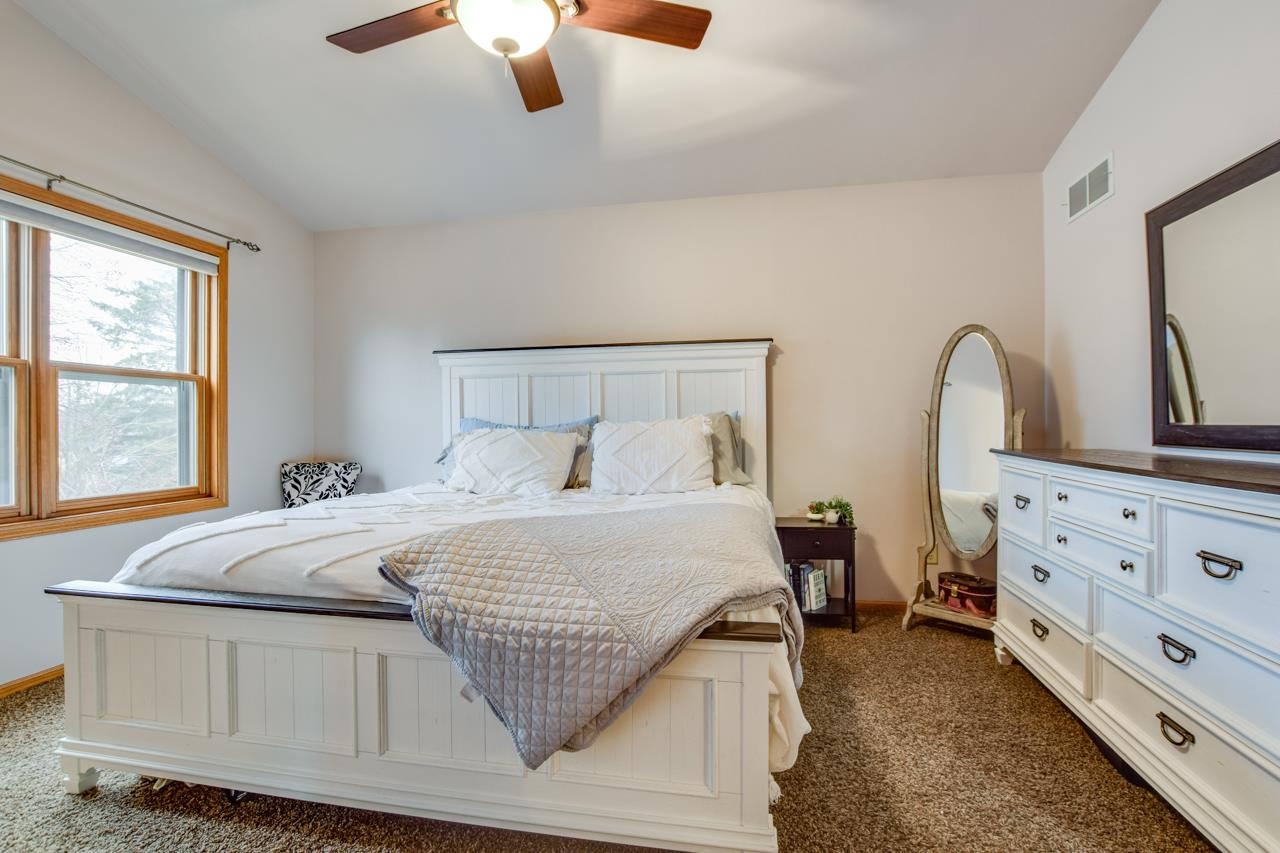 7122 Timberwood Drive