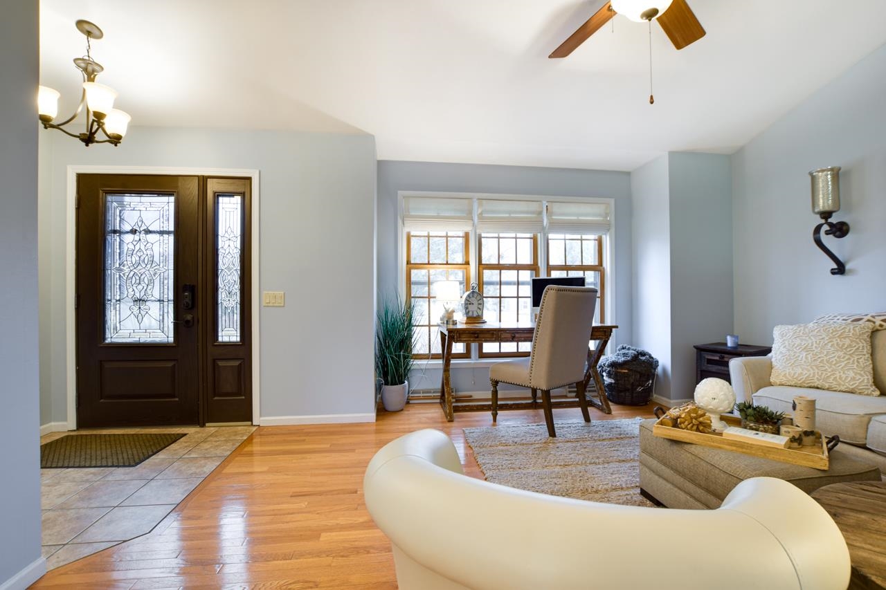 7122 Timberwood Drive