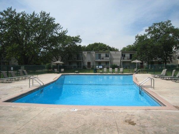 2418 Independence Lane 103