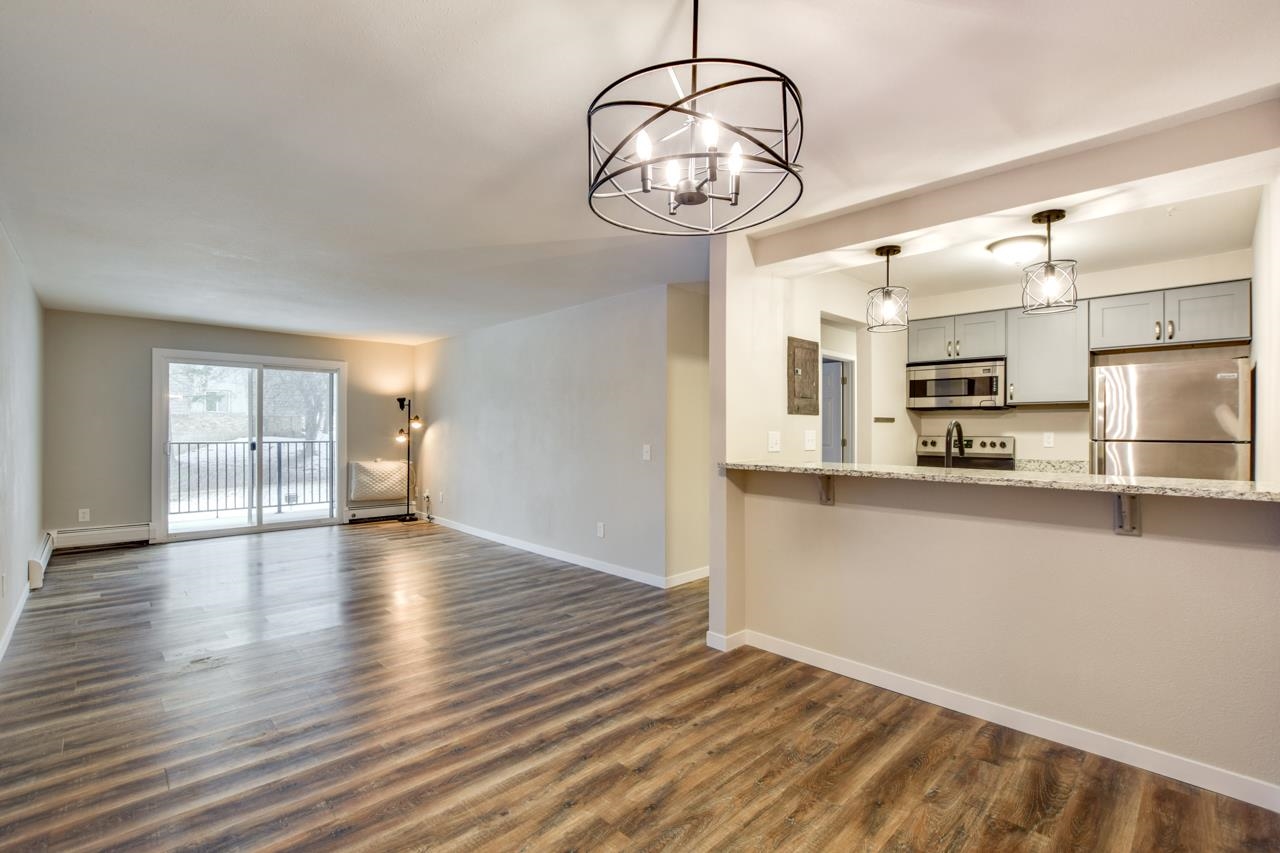 2418 Independence Lane 103