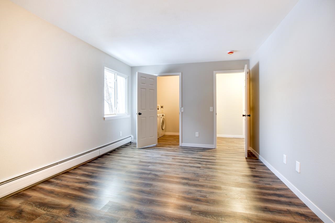 2418 Independence Lane 103