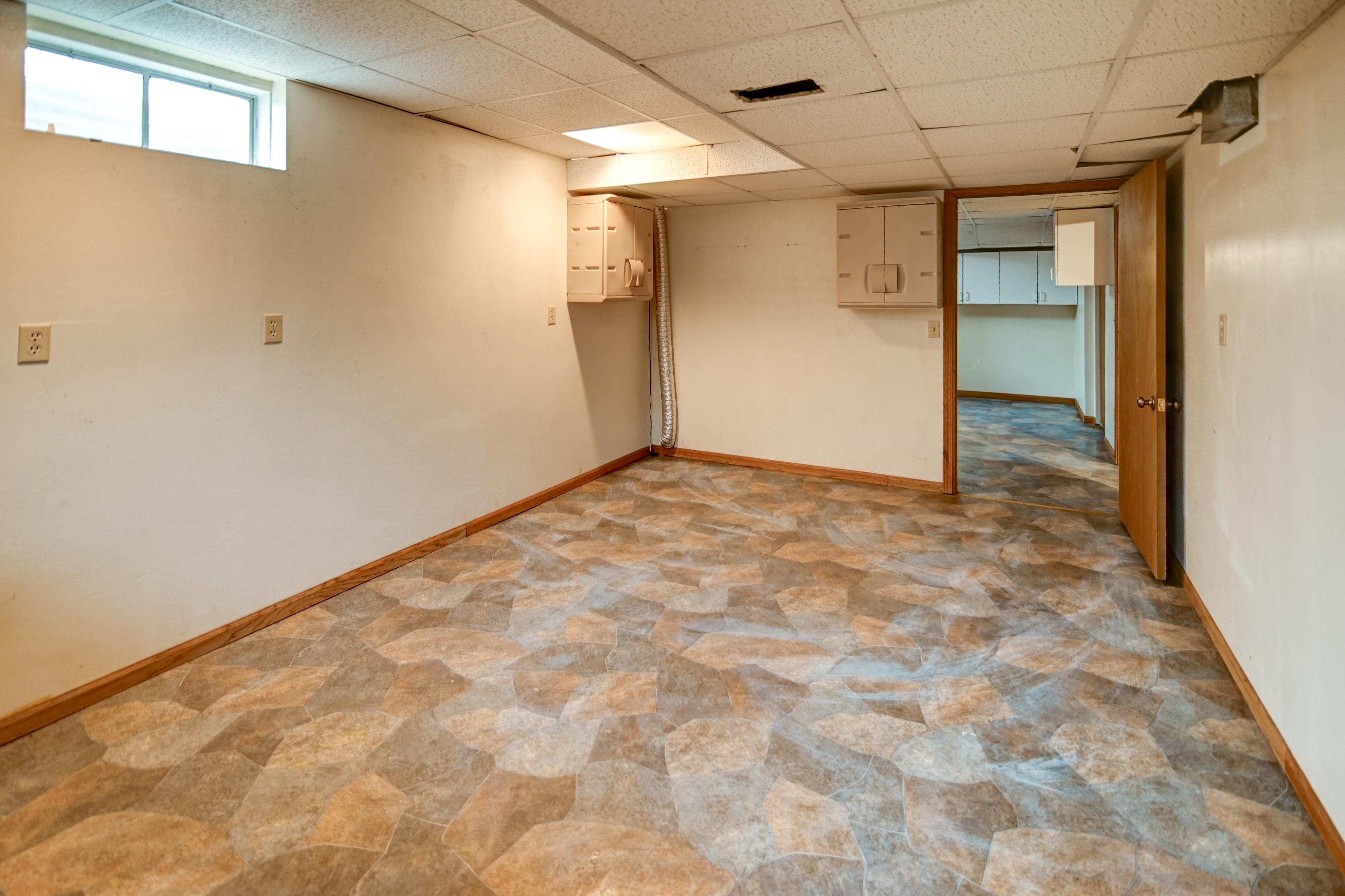 1 E Newhaven Circle
