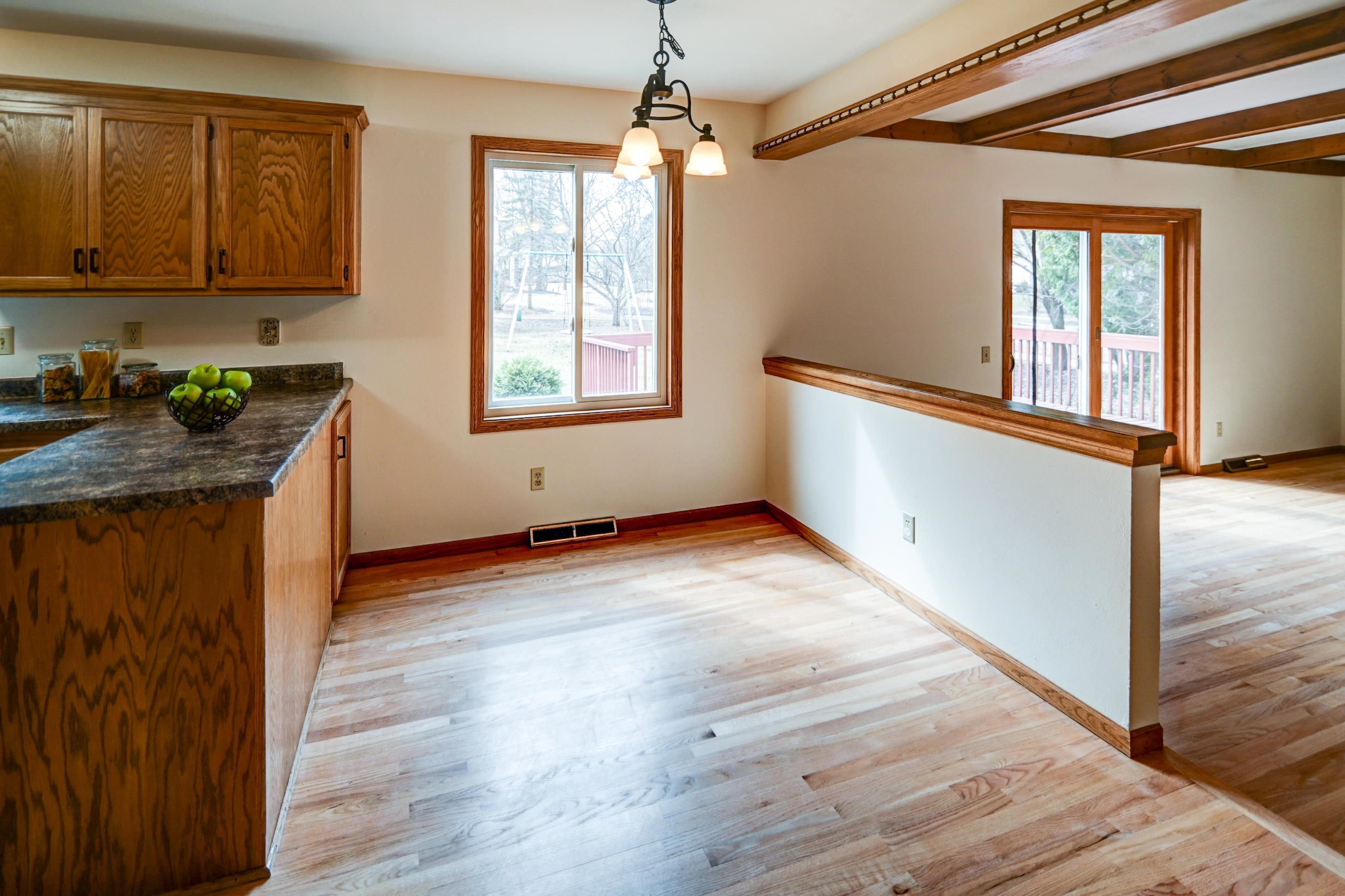 1 E Newhaven Circle