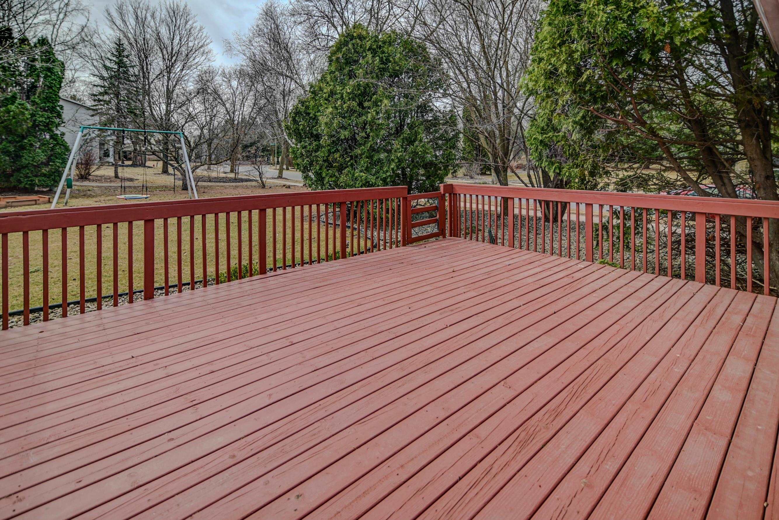 1 E Newhaven Circle