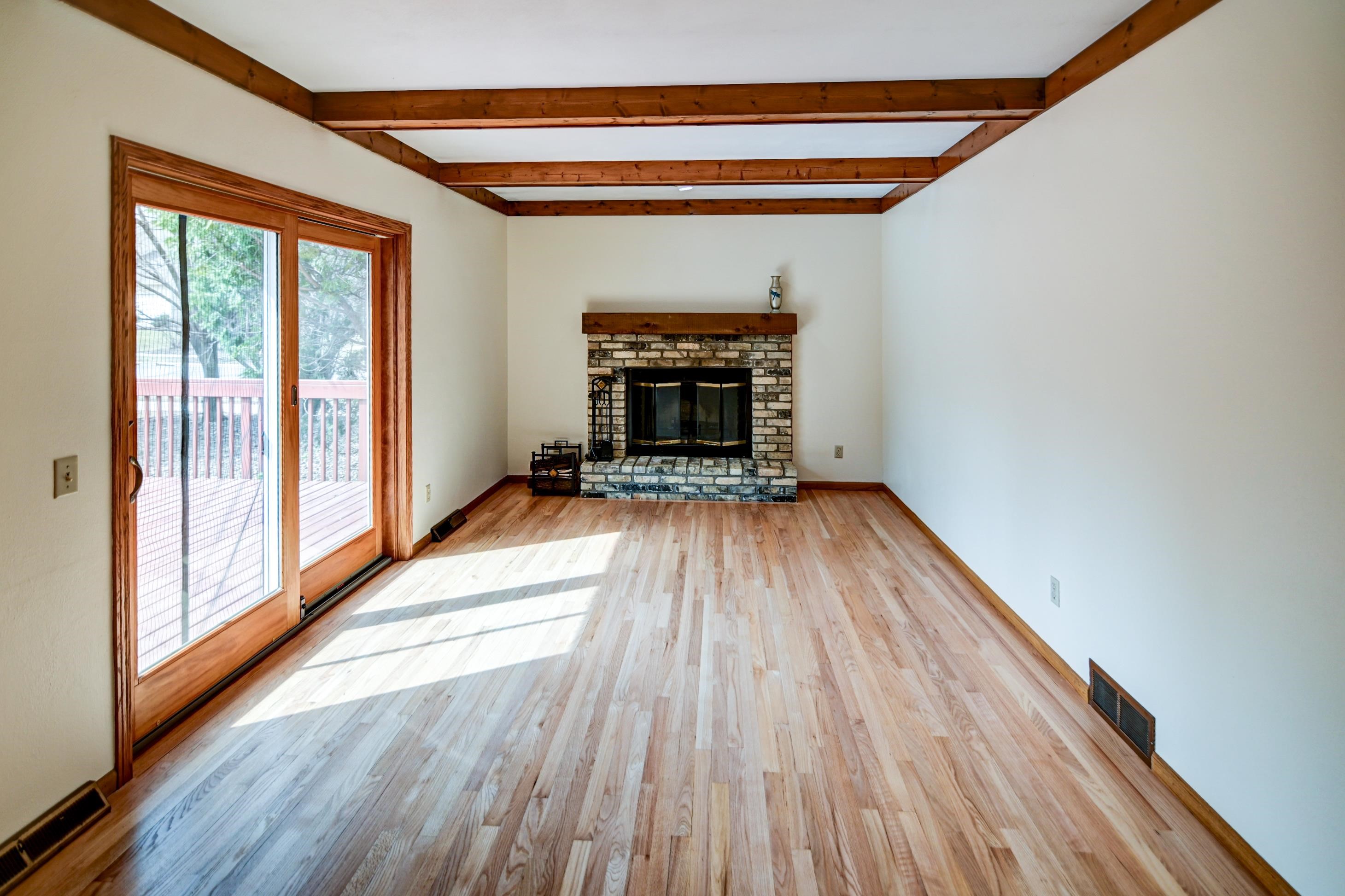 1 E Newhaven Circle