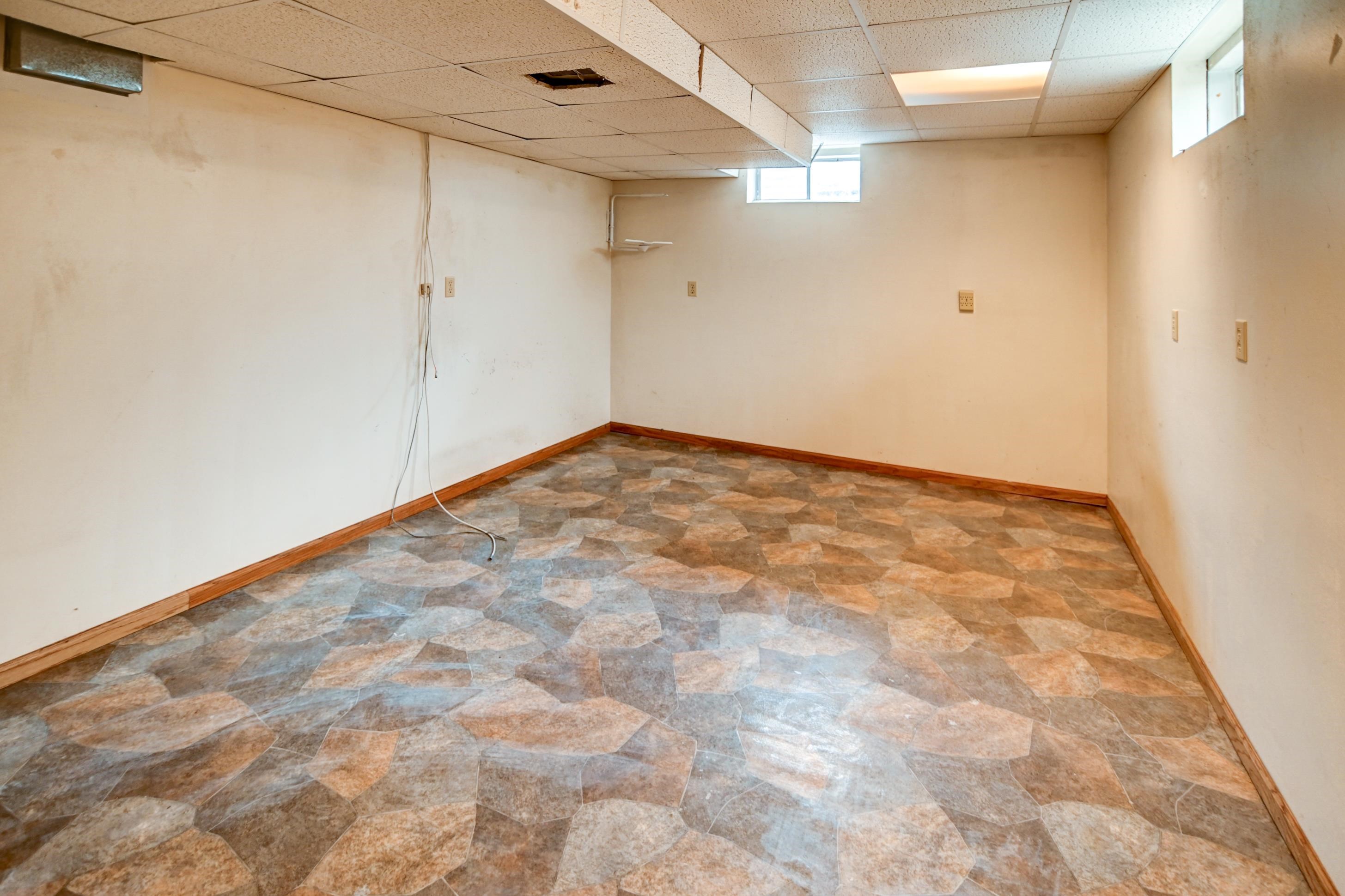 1 E Newhaven Circle
