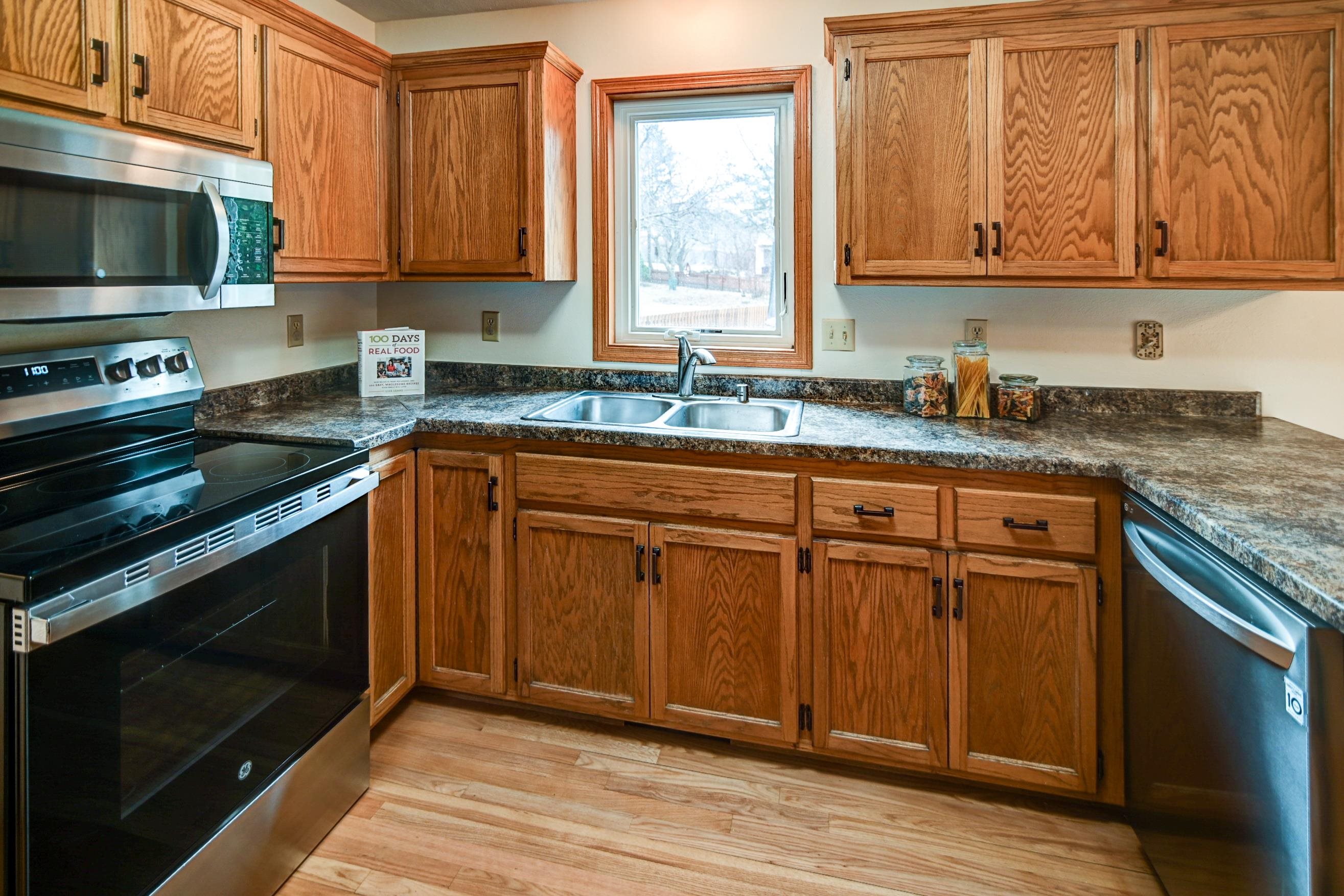 1 E Newhaven Circle