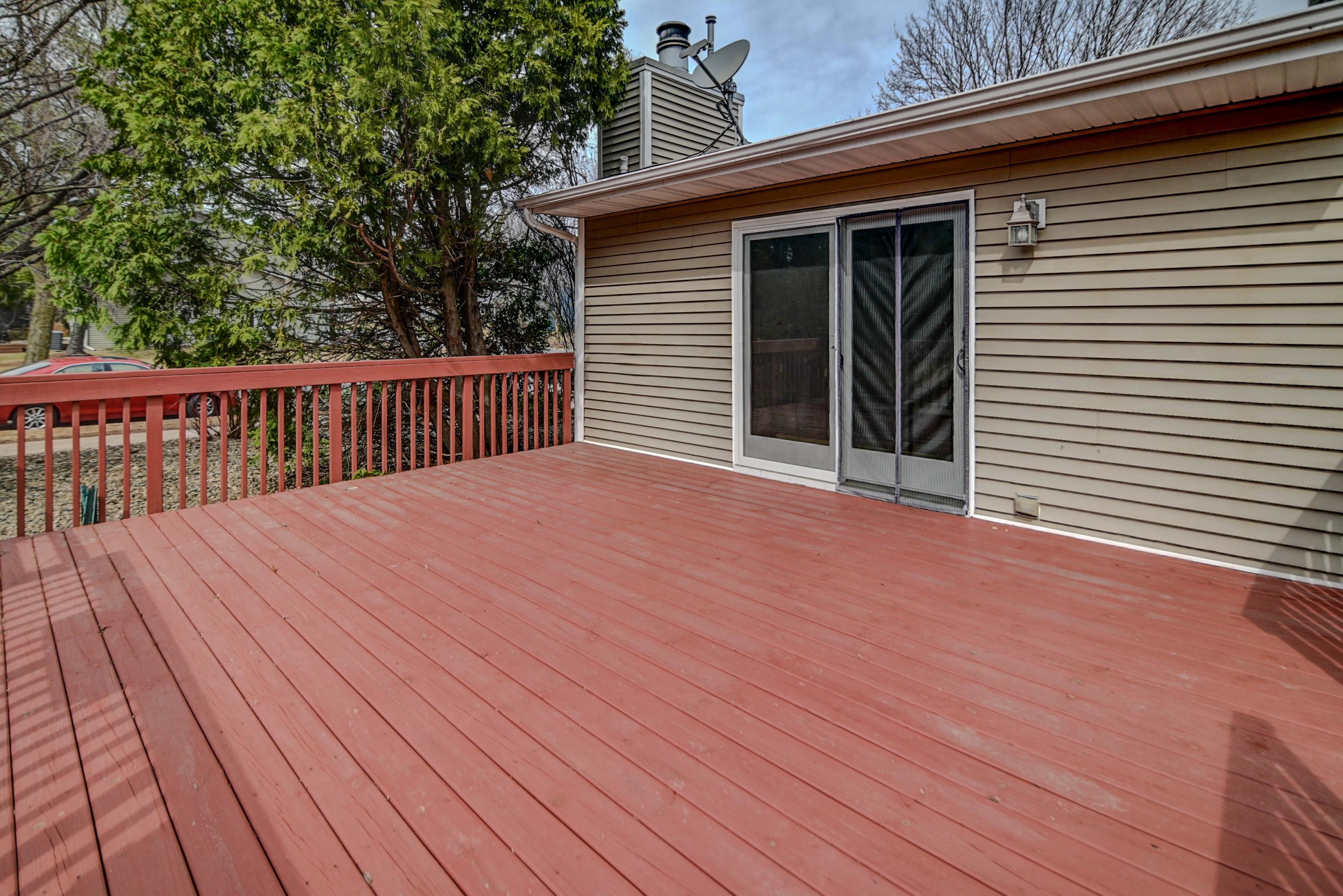 1 E Newhaven Circle