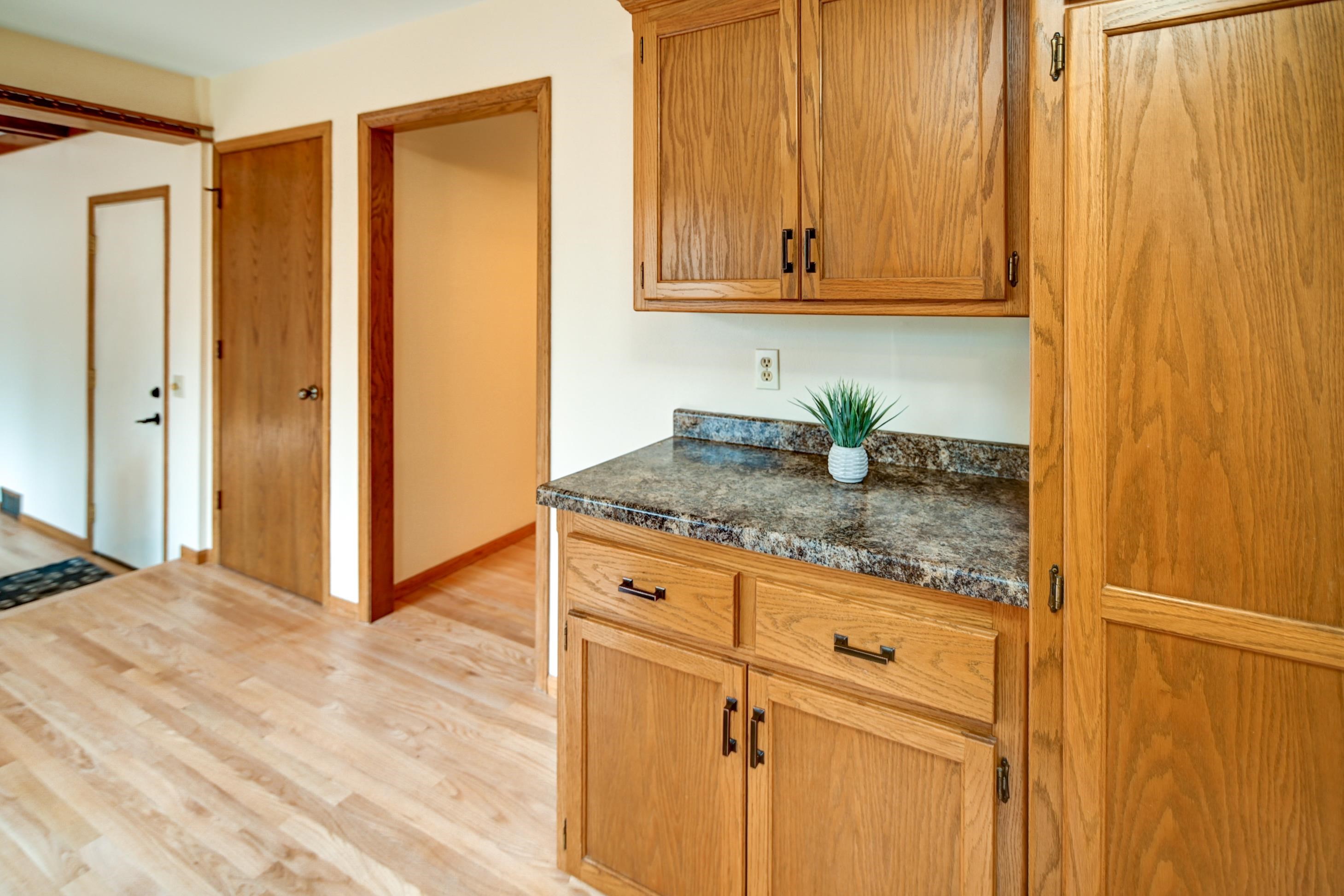 1 E Newhaven Circle